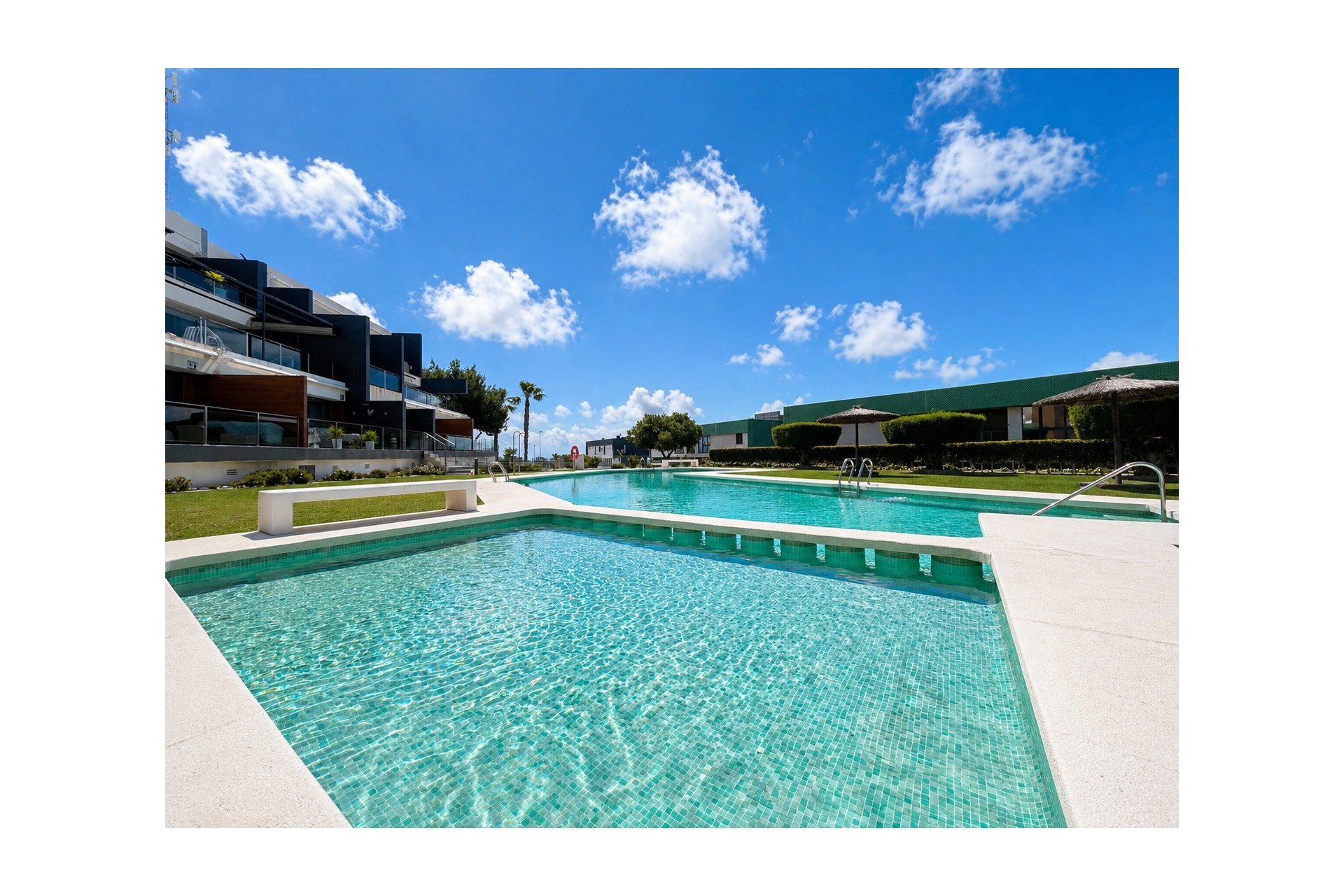 Resale - Apartment - Orihuela Costa - Villamartín