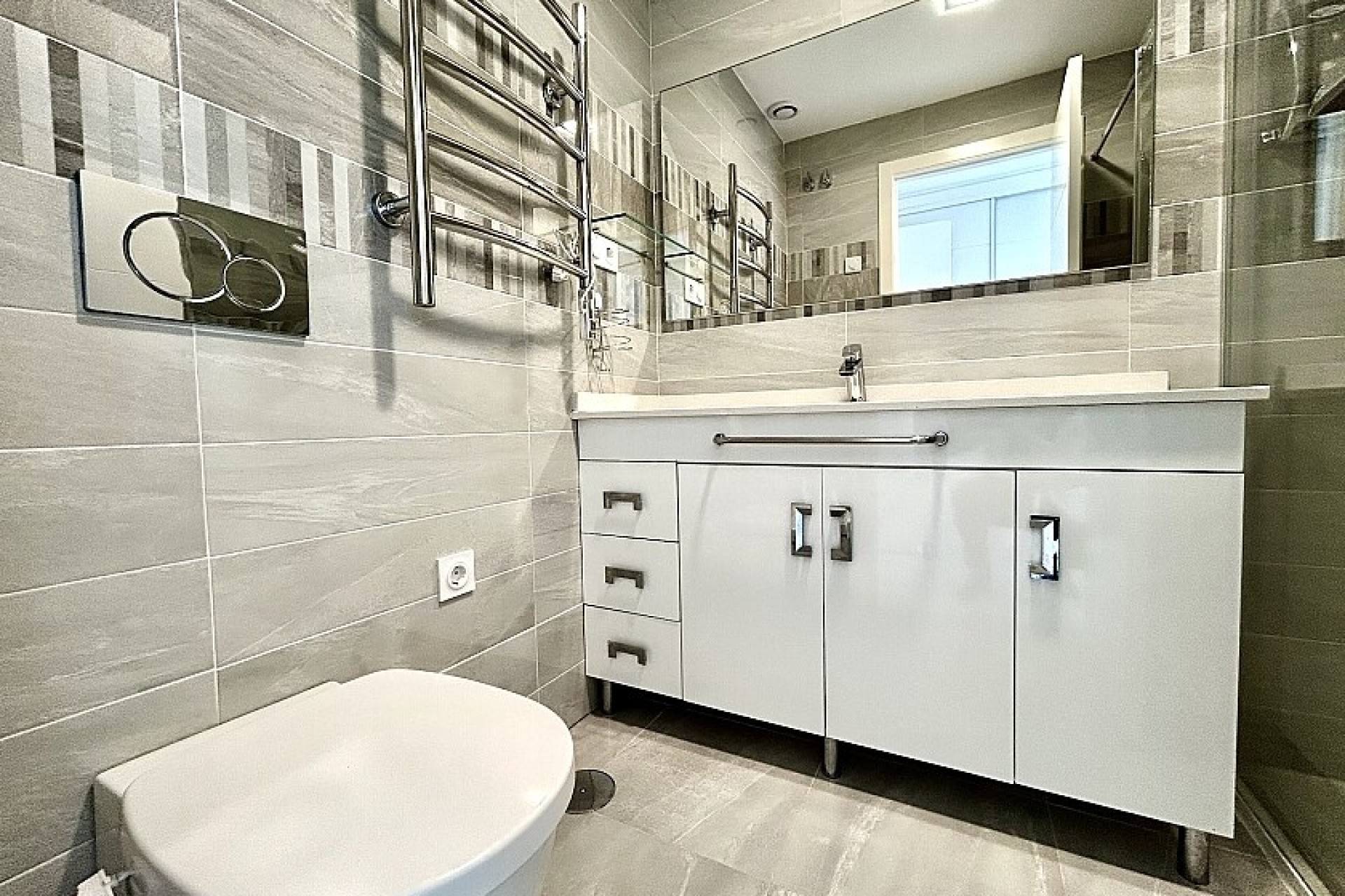 Resale - Apartment - Punta Prima