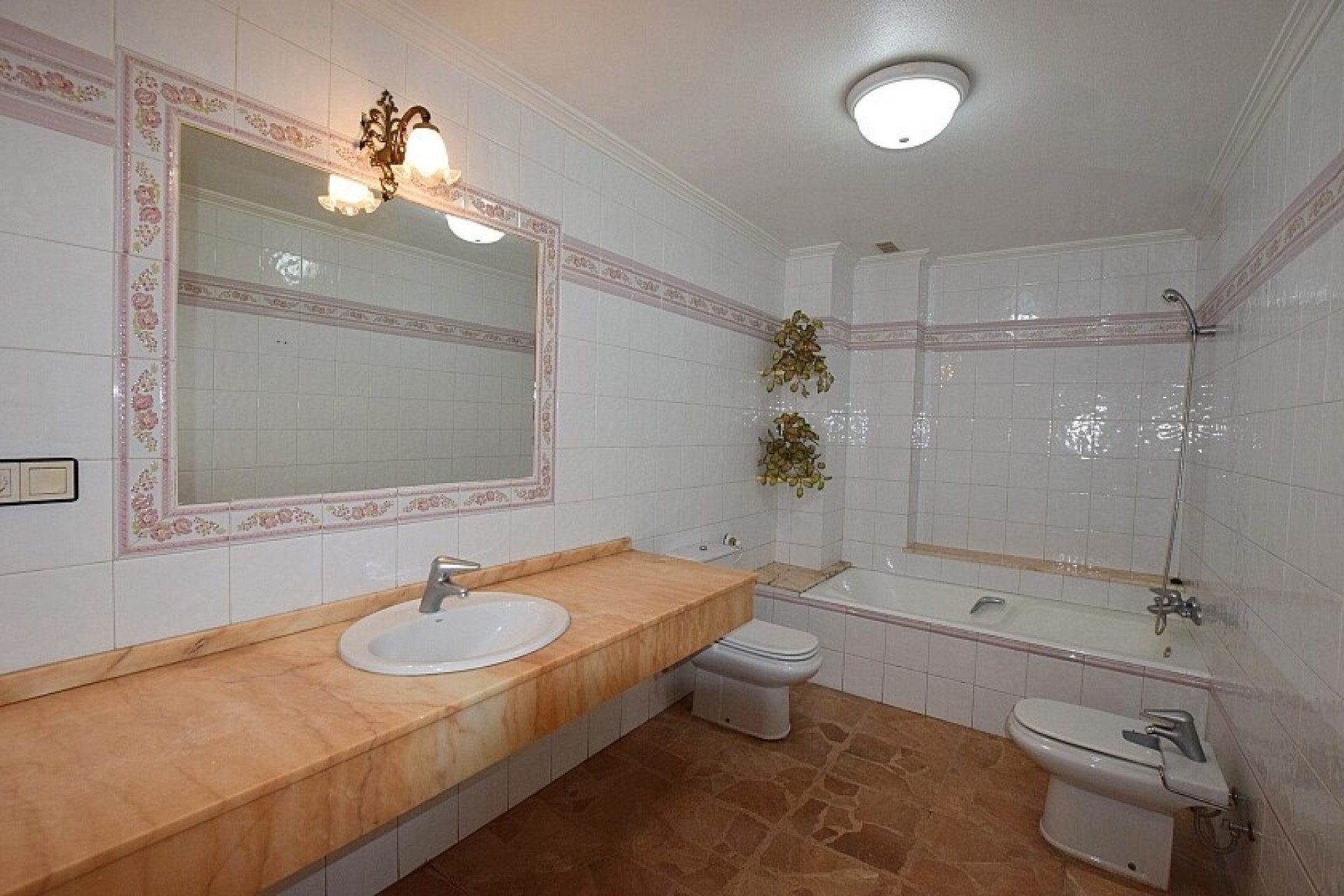 Resale - Apartment - Torrevieja - Centro ciudad