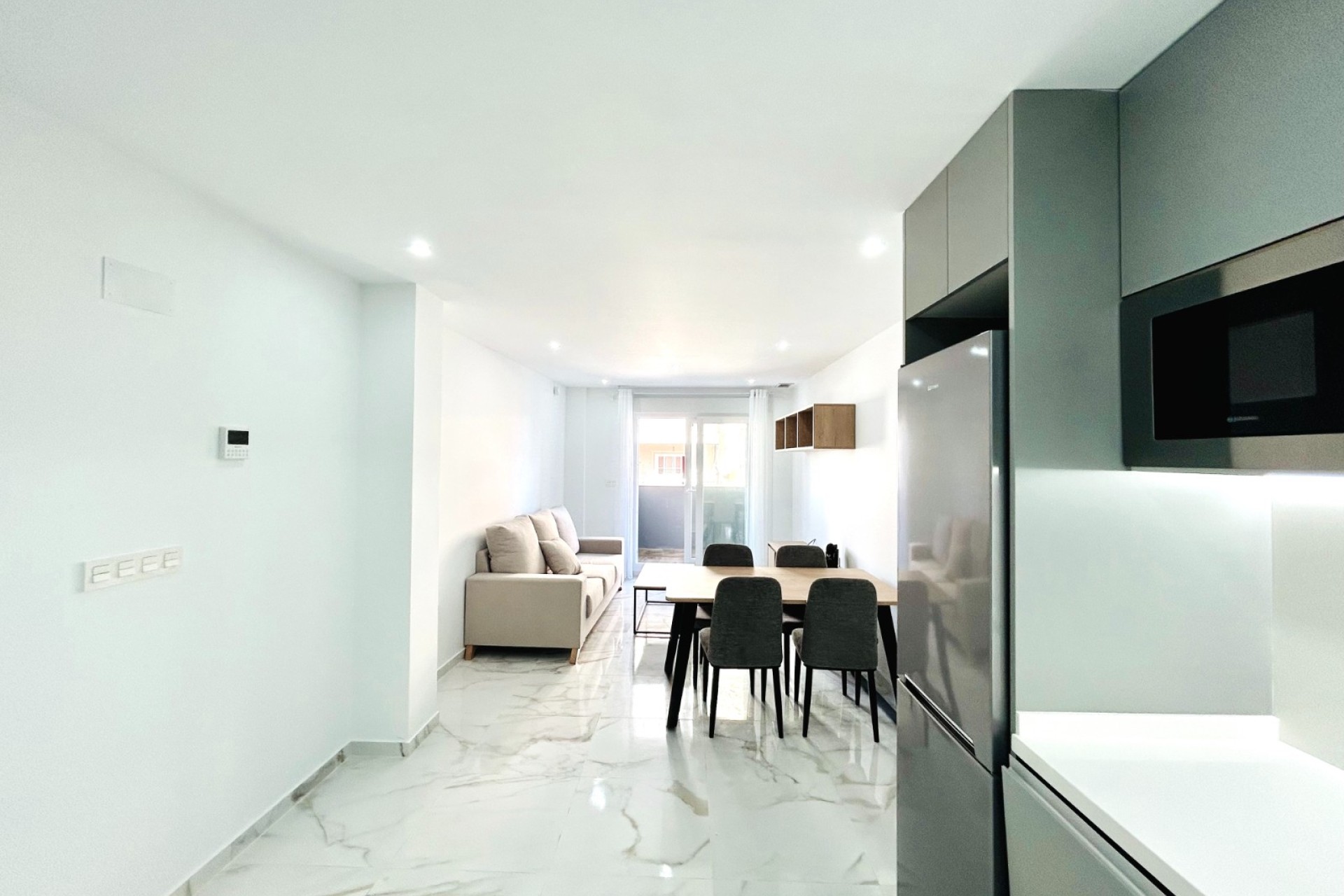 Resale - Apartment - Torrevieja - Centro