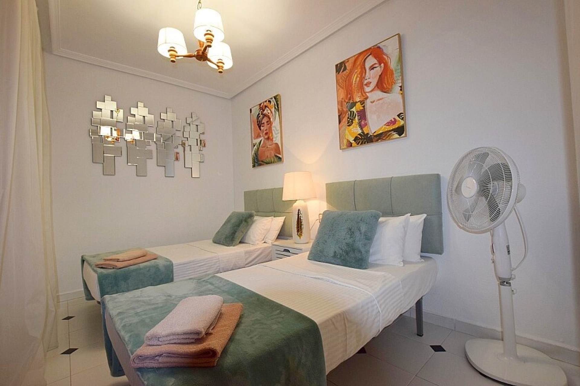 Resale - Apartment - Torrevieja - Playa de los Locos