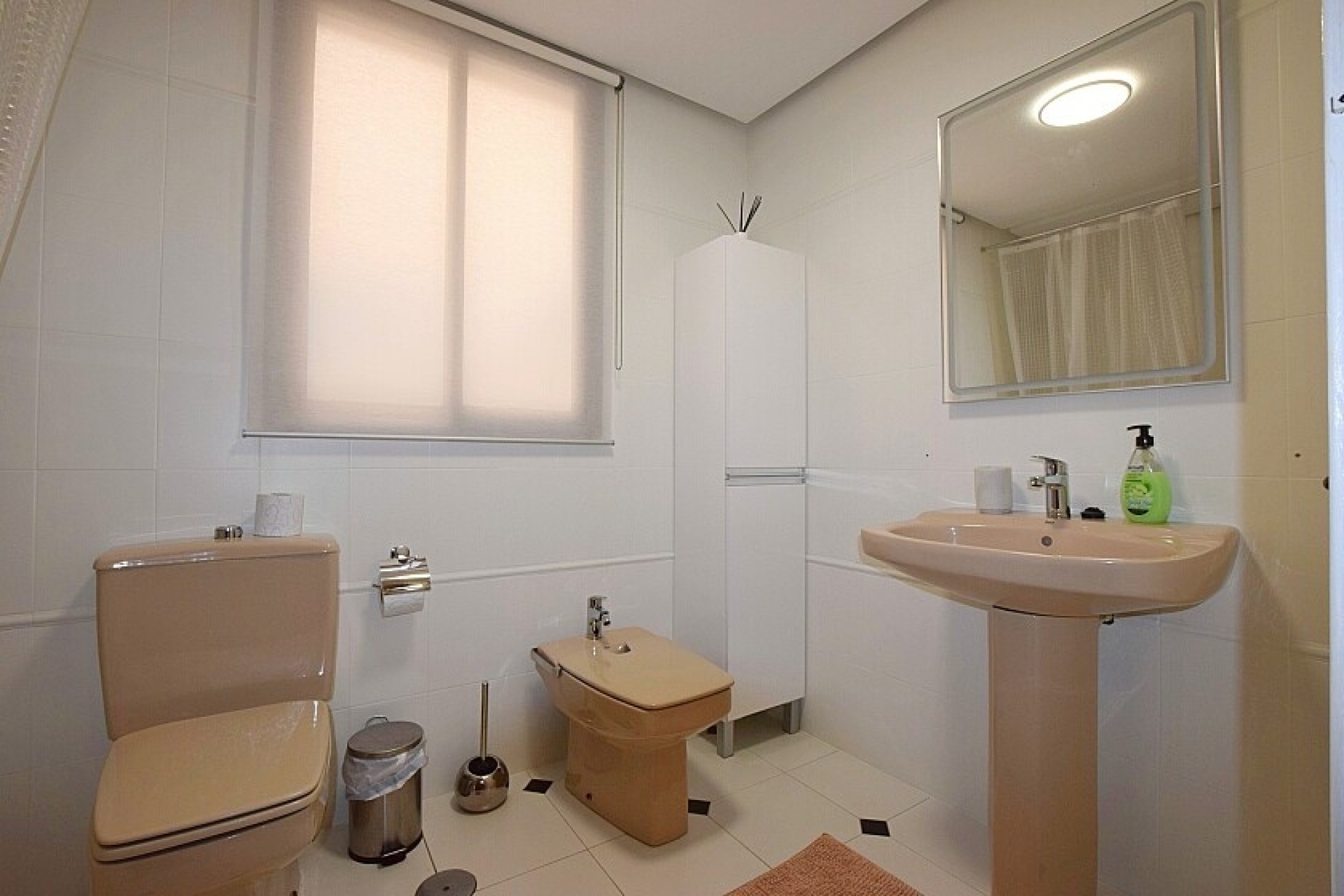 Resale - Apartment - Torrevieja - Playa de los Locos