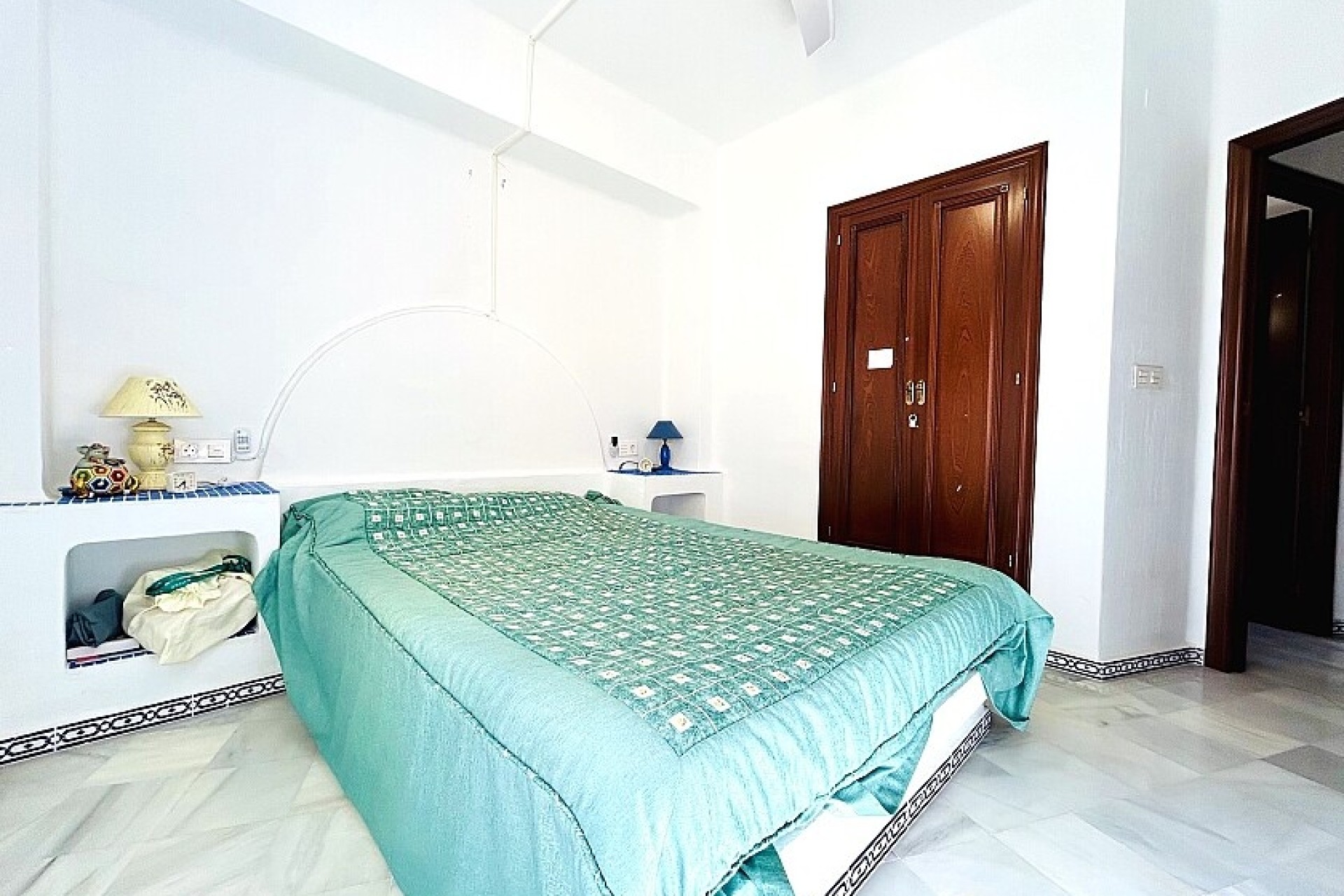 Resale - Apartment - Torrevieja - Playa de los Locos