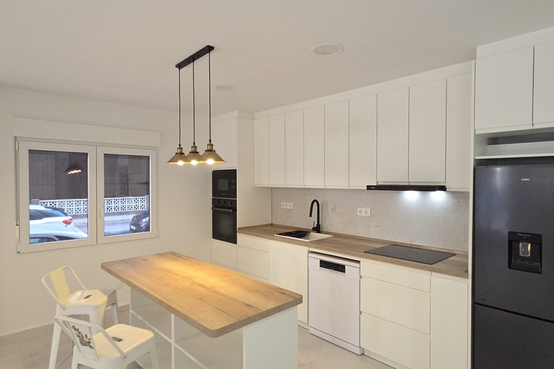 Resale - Apartment - Torrevieja - Playa del Acequión