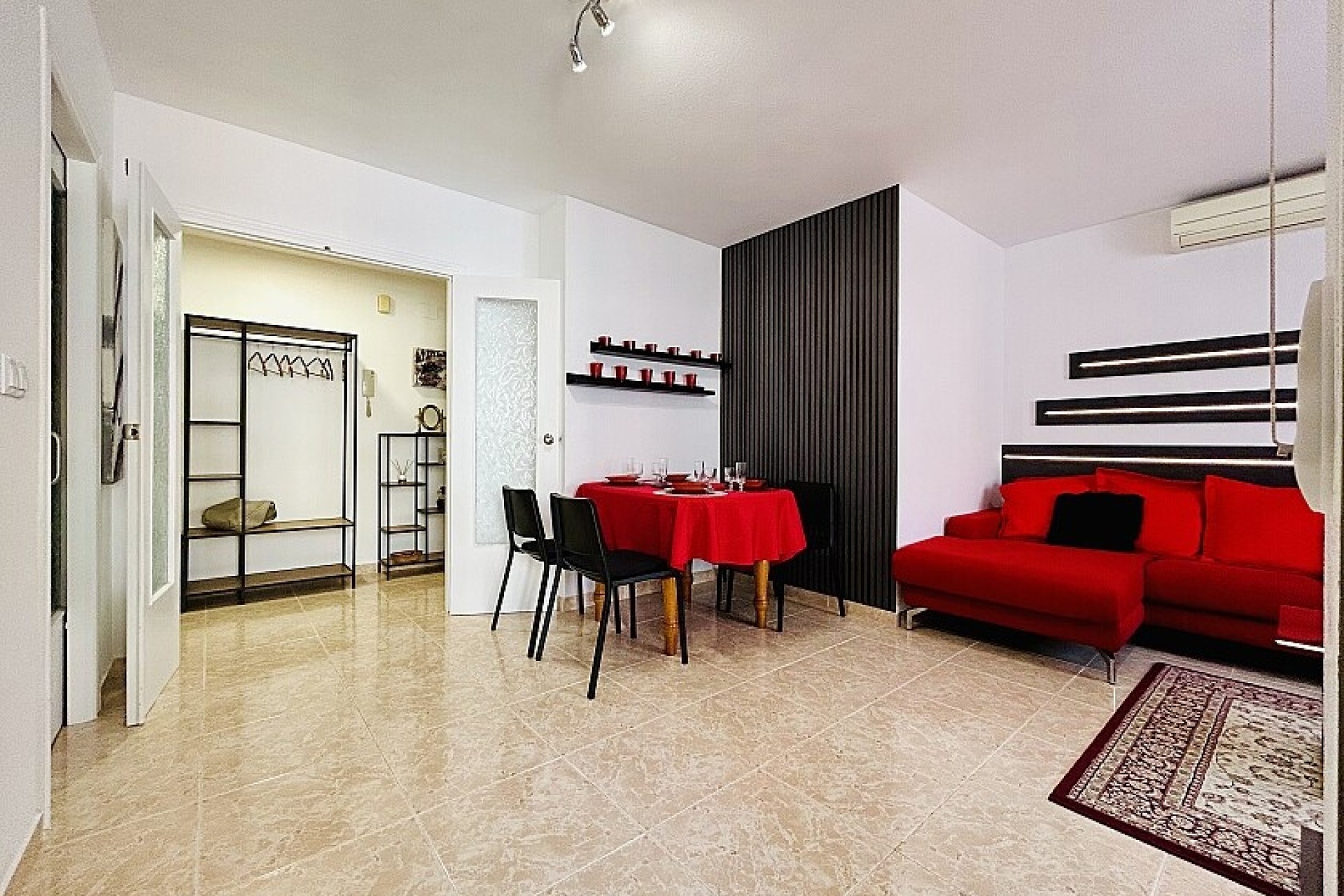 Resale - Apartment - Torrevieja - Playa del Acequión