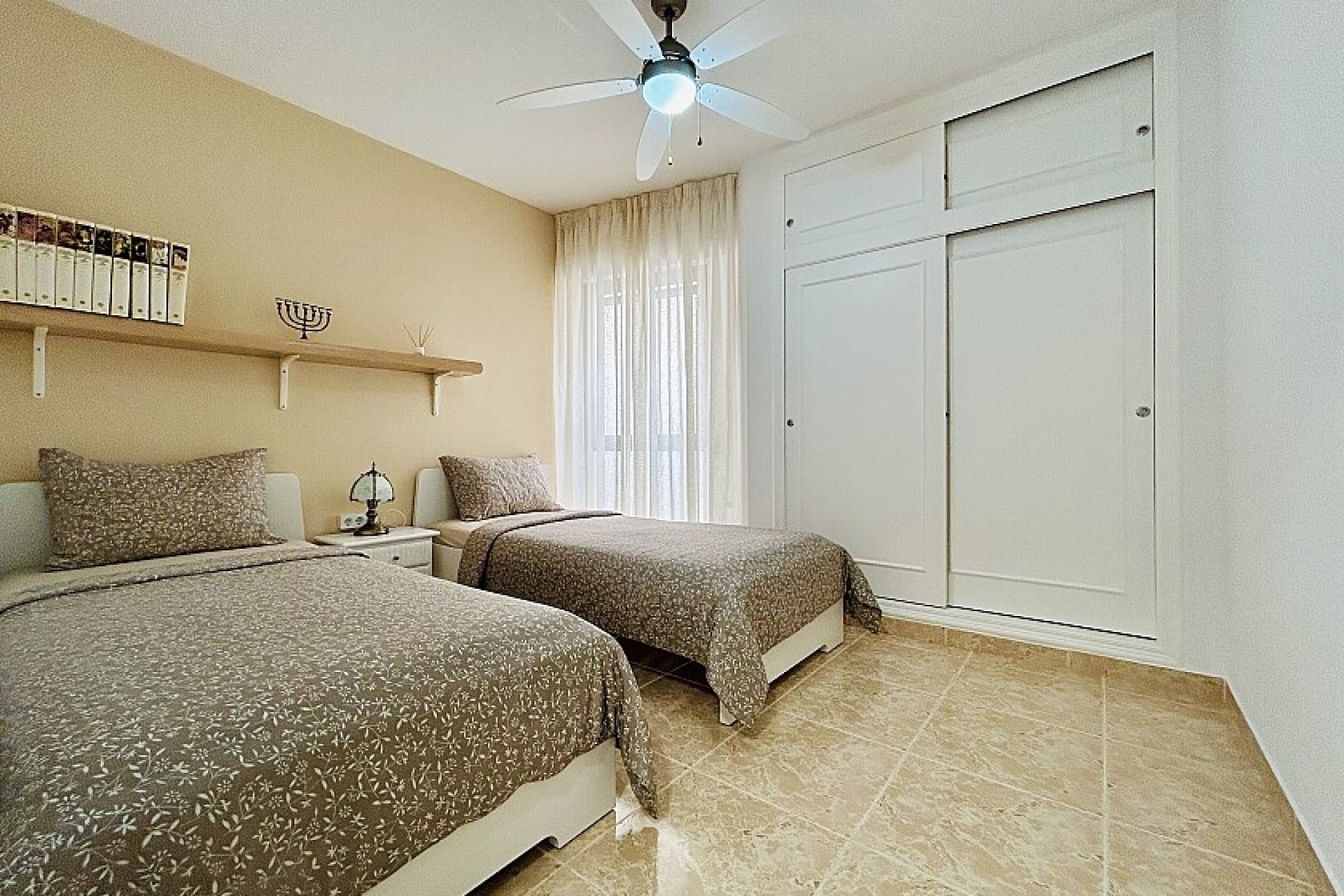 Resale - Apartment - Torrevieja - Playa del Acequión