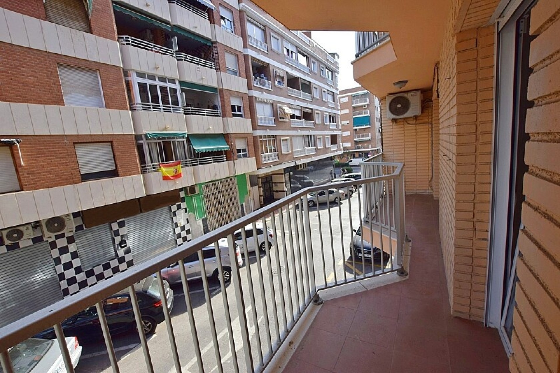 Resale - Apartment - Torrevieja - Playa del Acequión