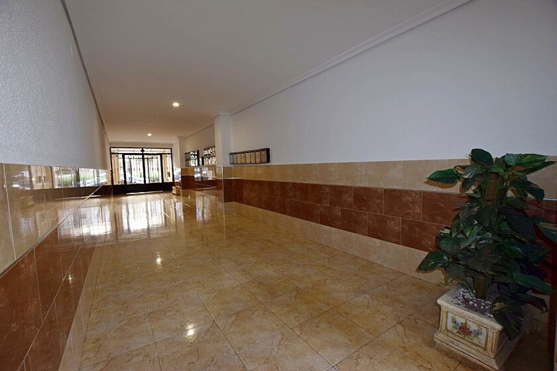 Resale - Apartment - Torrevieja - Playa del Acequión