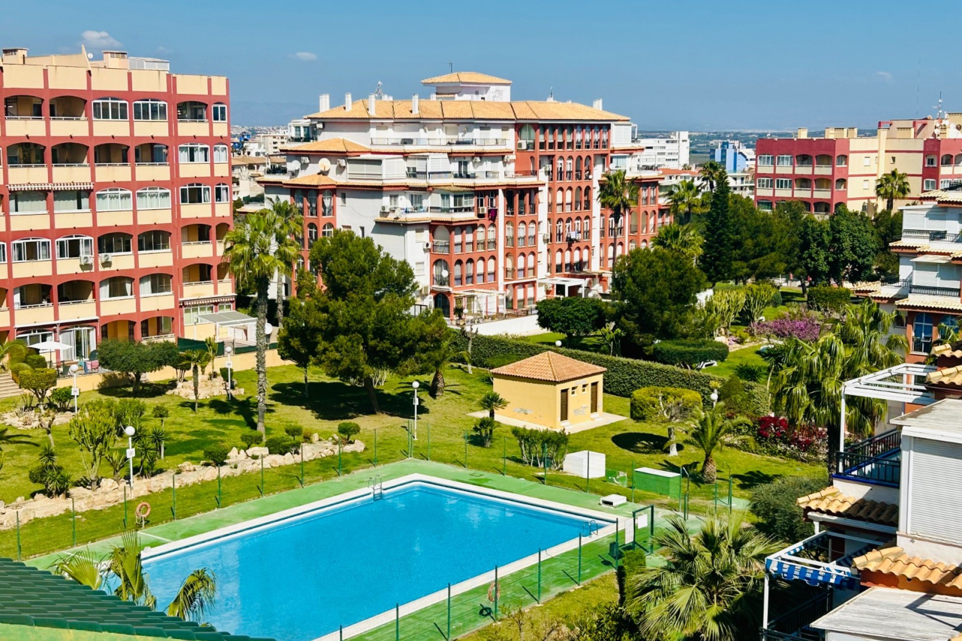 Resale - Apartment - Torrevieja - Torrelamata