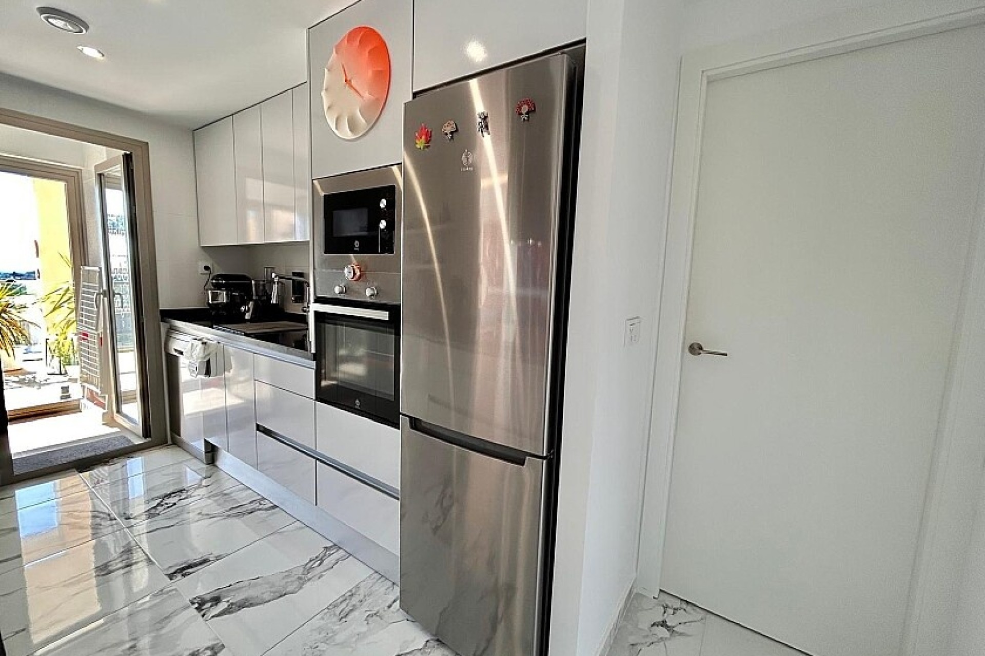 Resale - Apartment - Villamartin