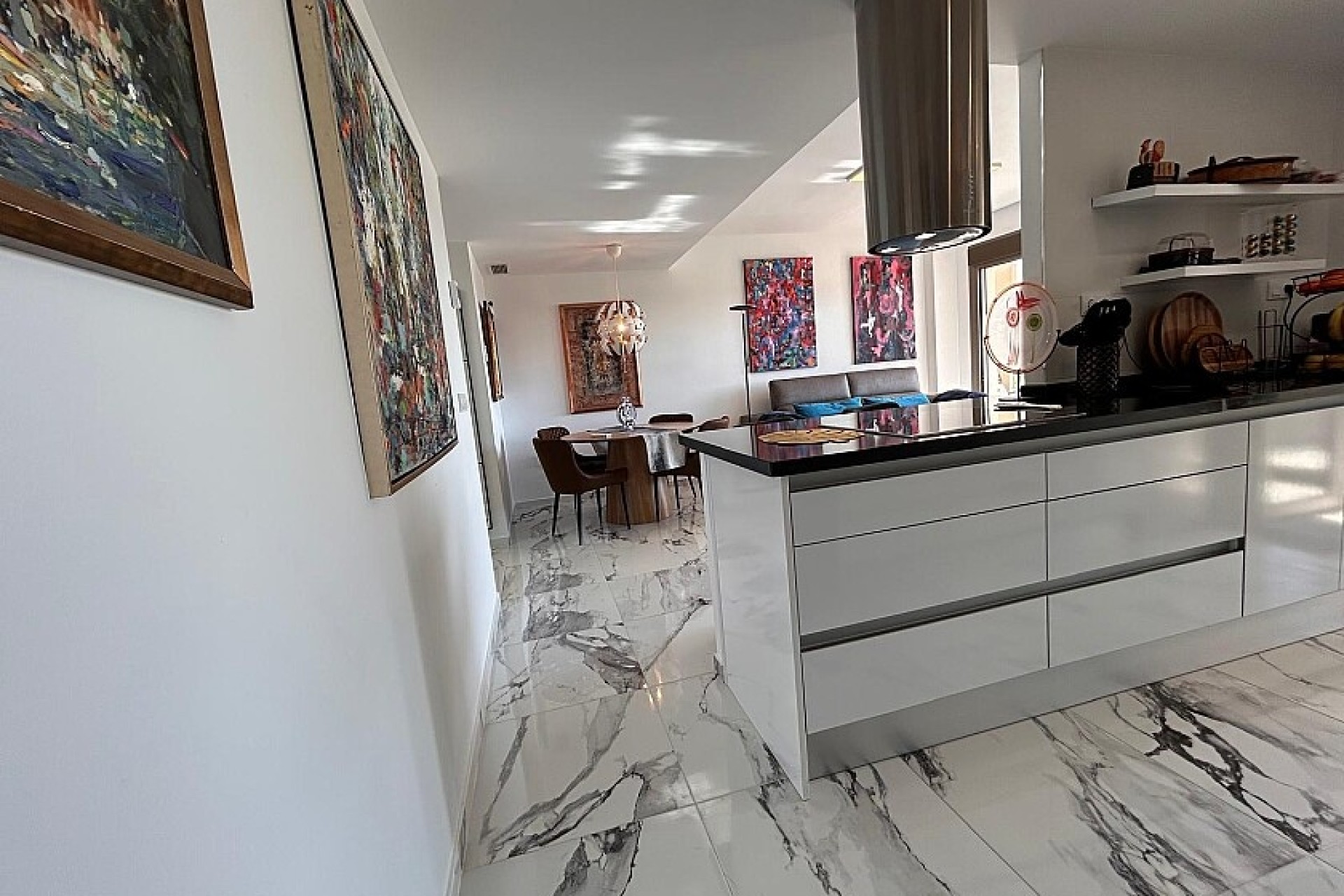 Resale - Apartment - Villamartin