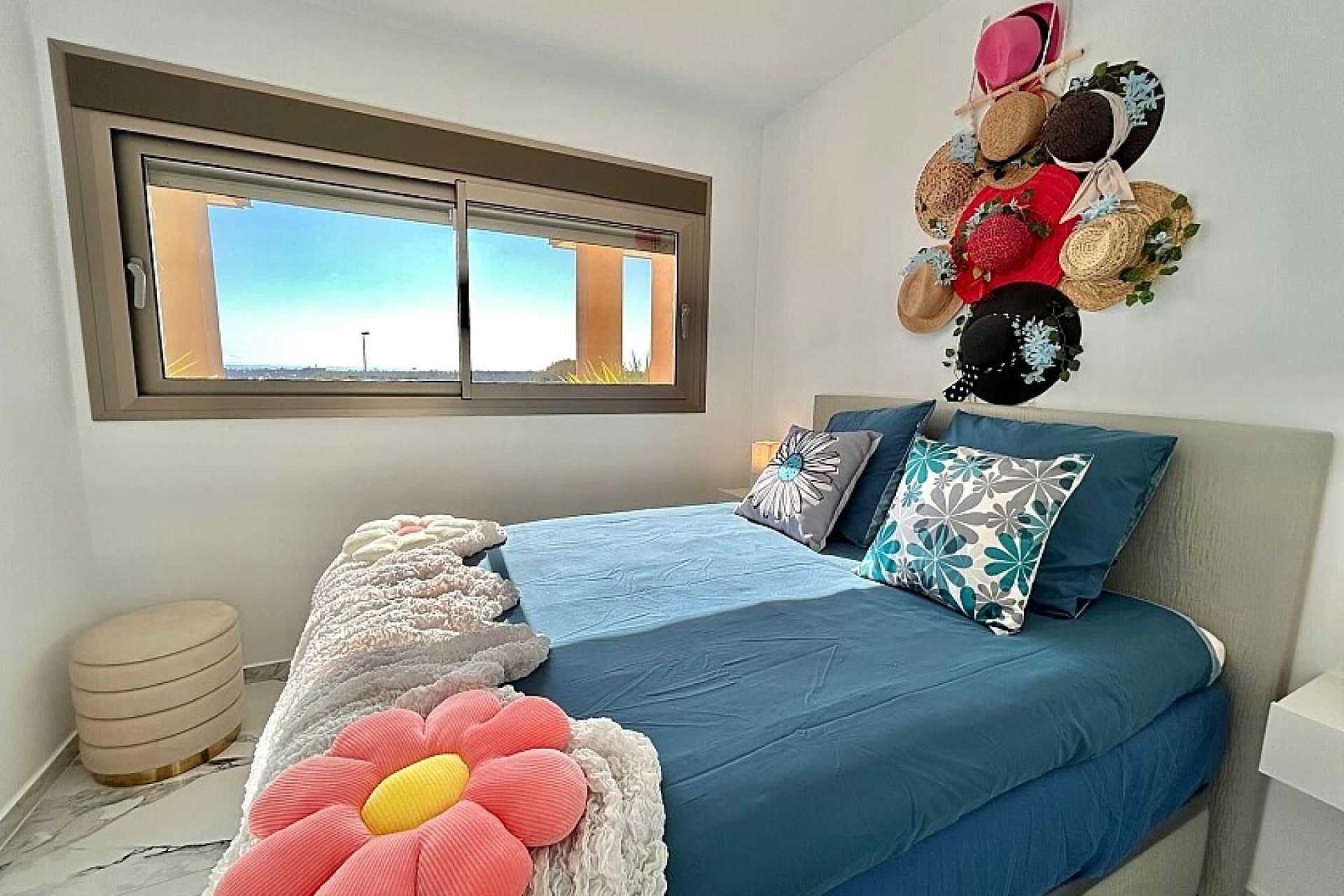Resale - Apartment - Villamartin