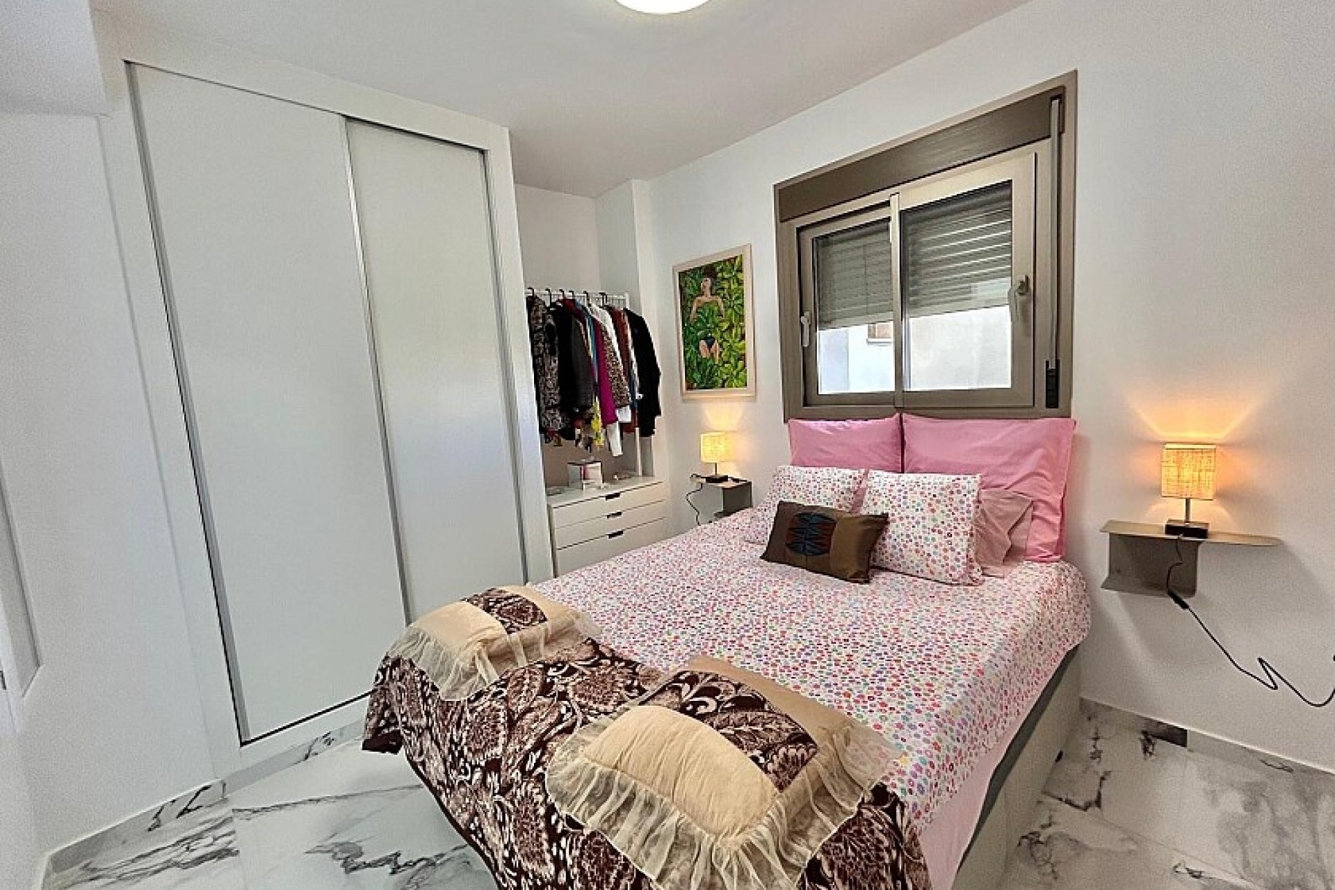 Resale - Apartment - Villamartin