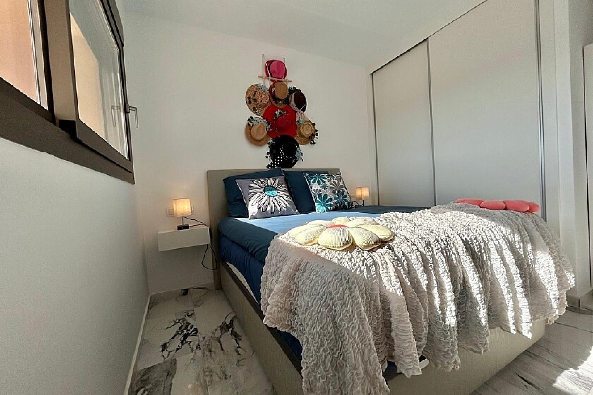 Resale - Apartment - Villamartin