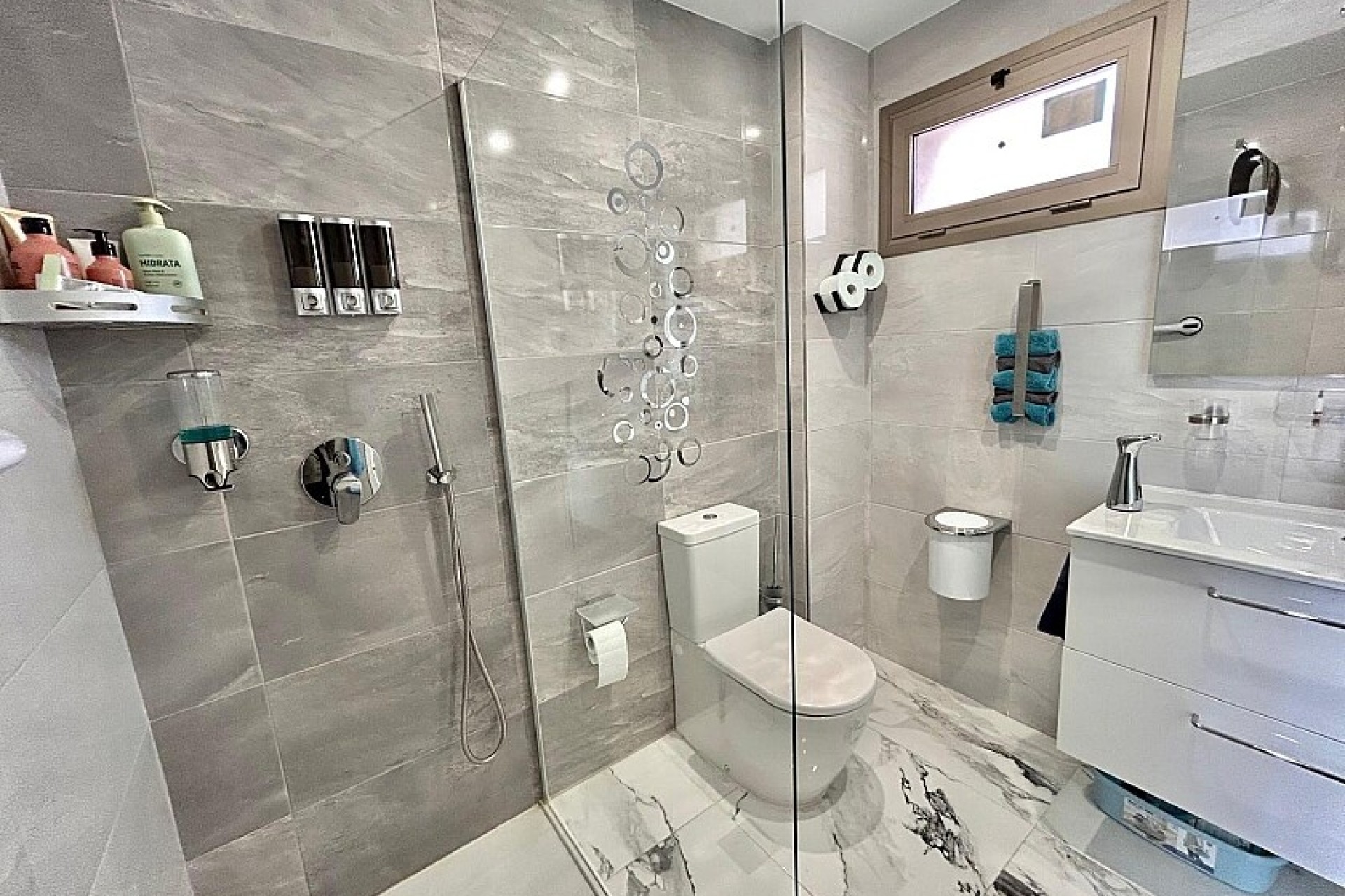 Resale - Apartment - Villamartin