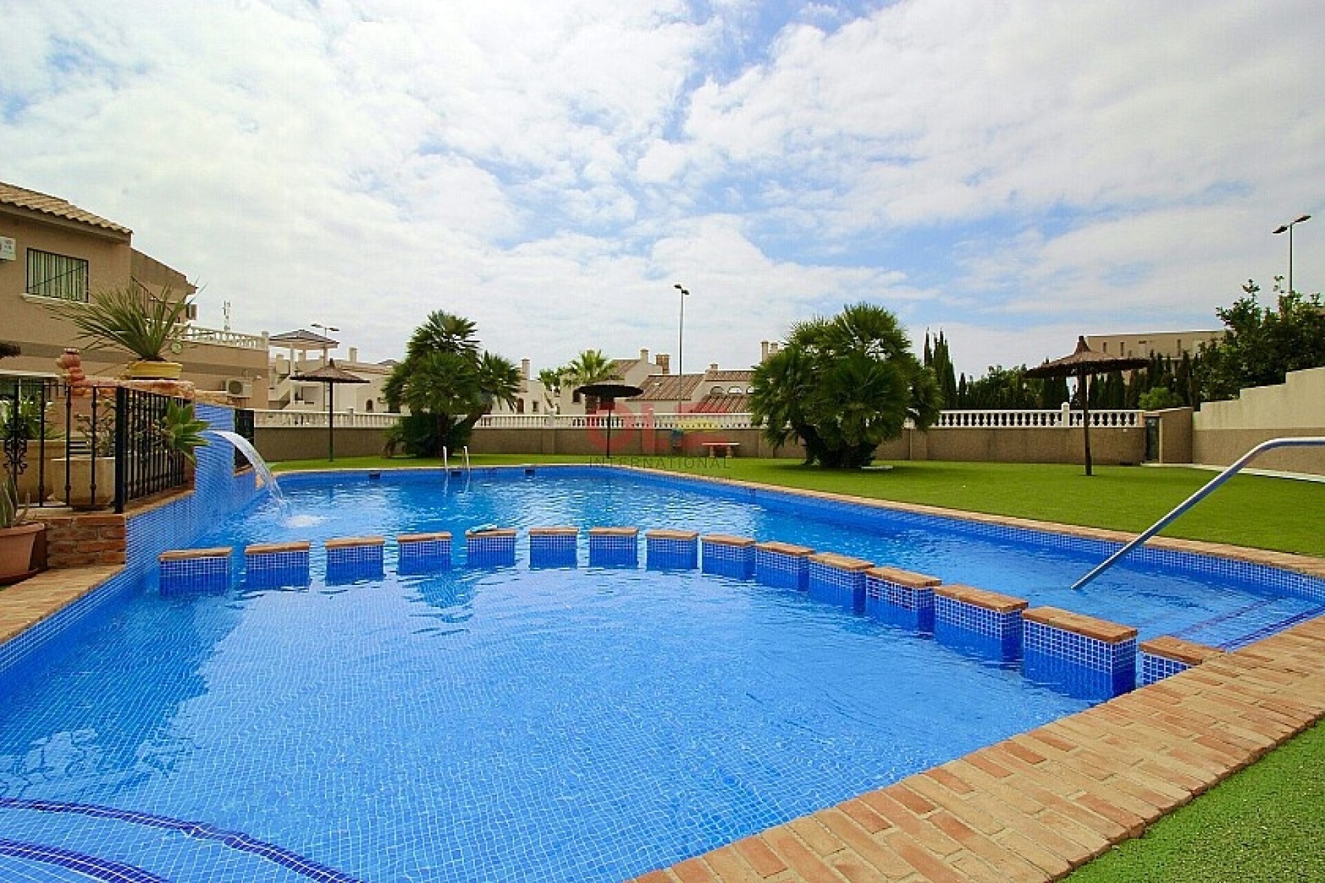 Resale - Bungalow - Orihuela Costa - Villamartín
