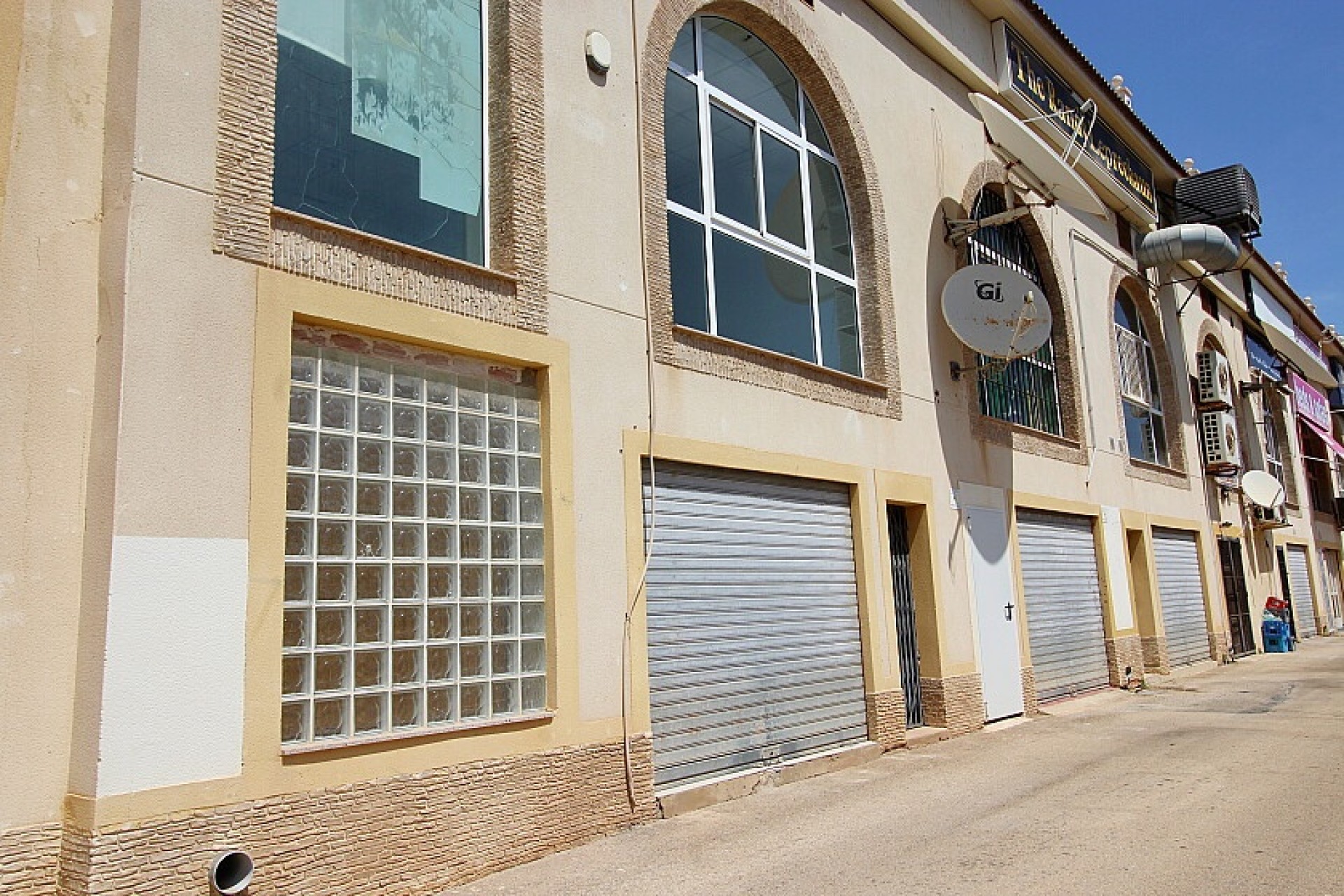 Resale - Commercial - Orihuela Costa - La Zenia