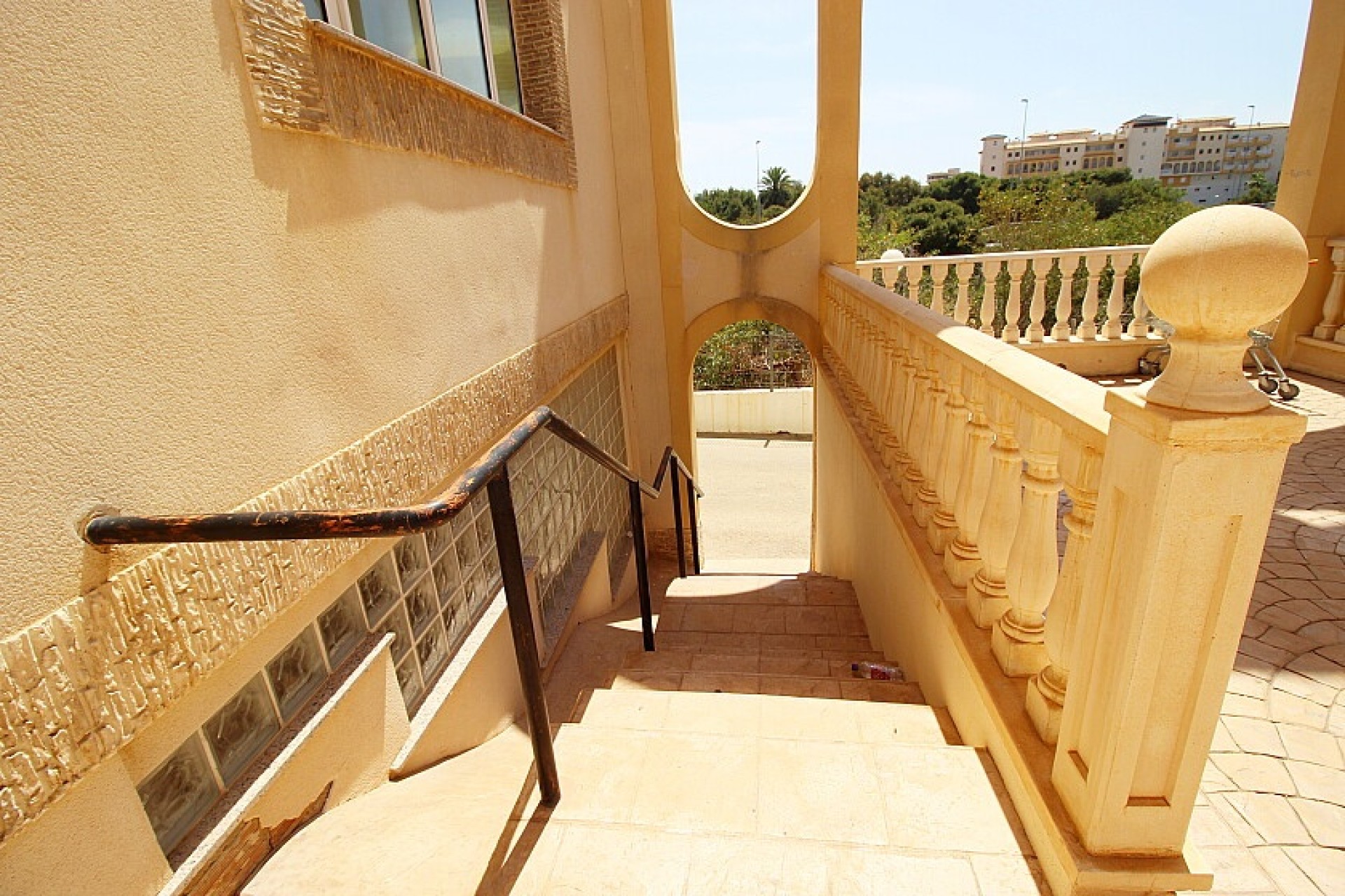 Resale - Commercial - Orihuela Costa - La Zenia