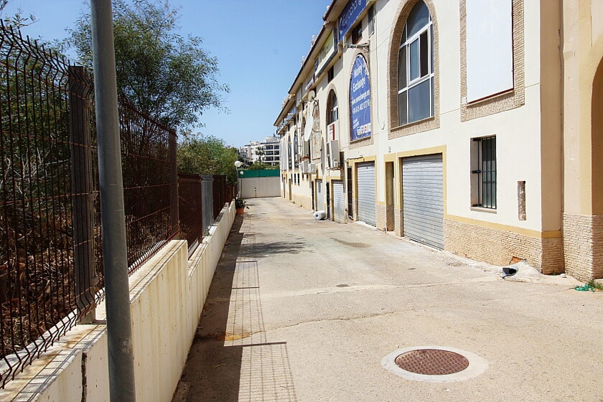 Resale - Commercial - Orihuela Costa - La Zenia