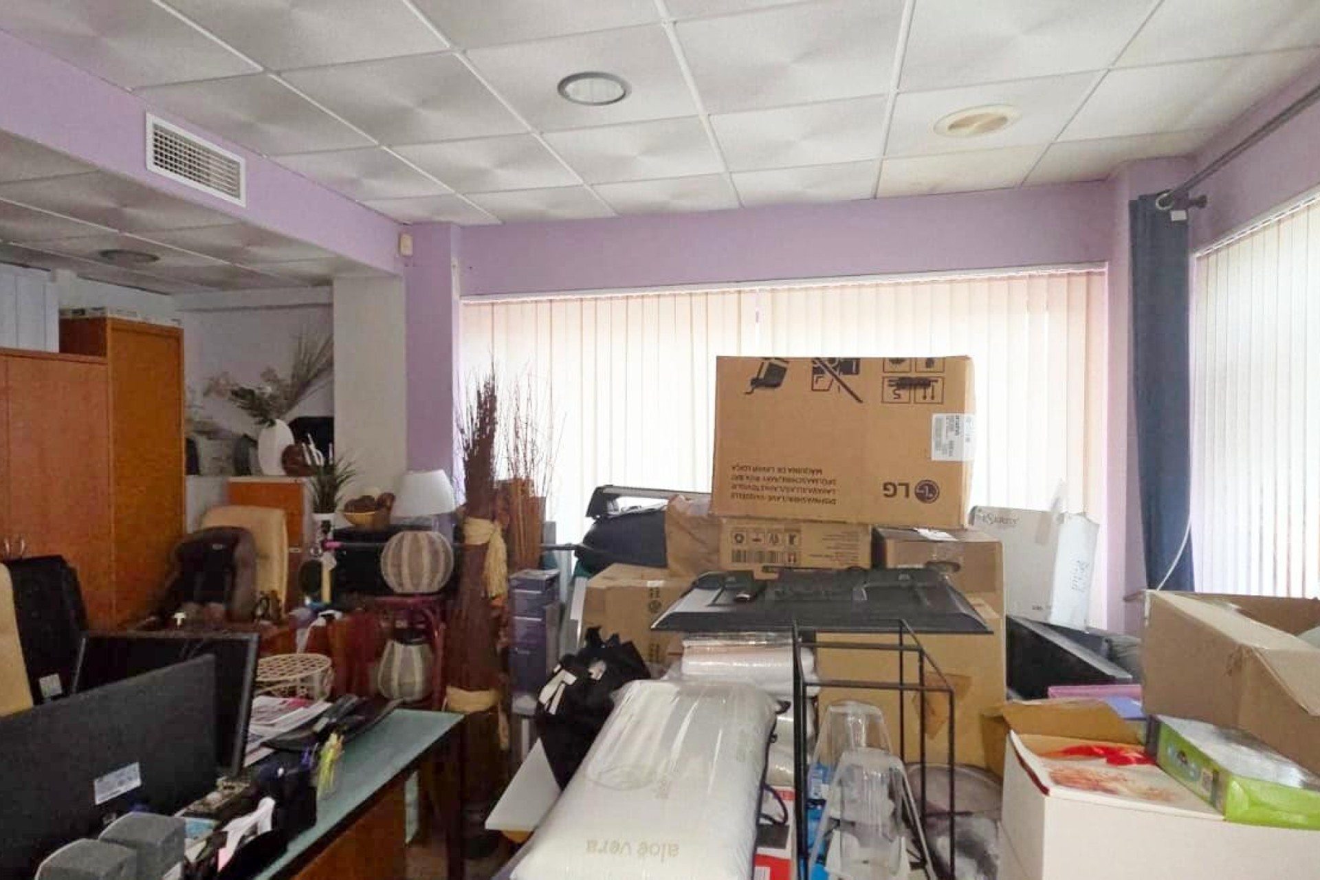 Resale - Commercial - Torrevieja - Calas - norte ciudad