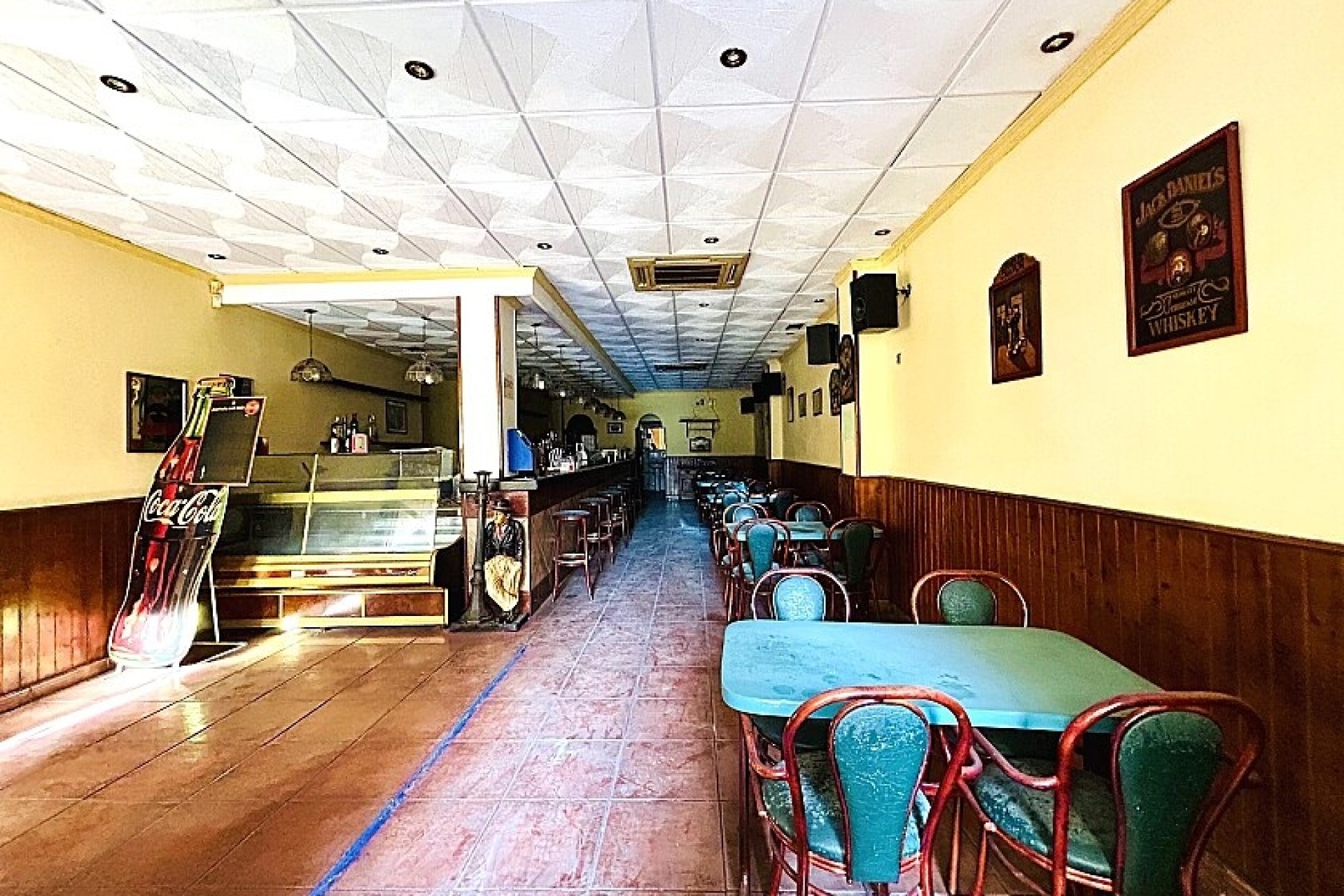 Resale - Commercial - Torrevieja - Playa del Cura