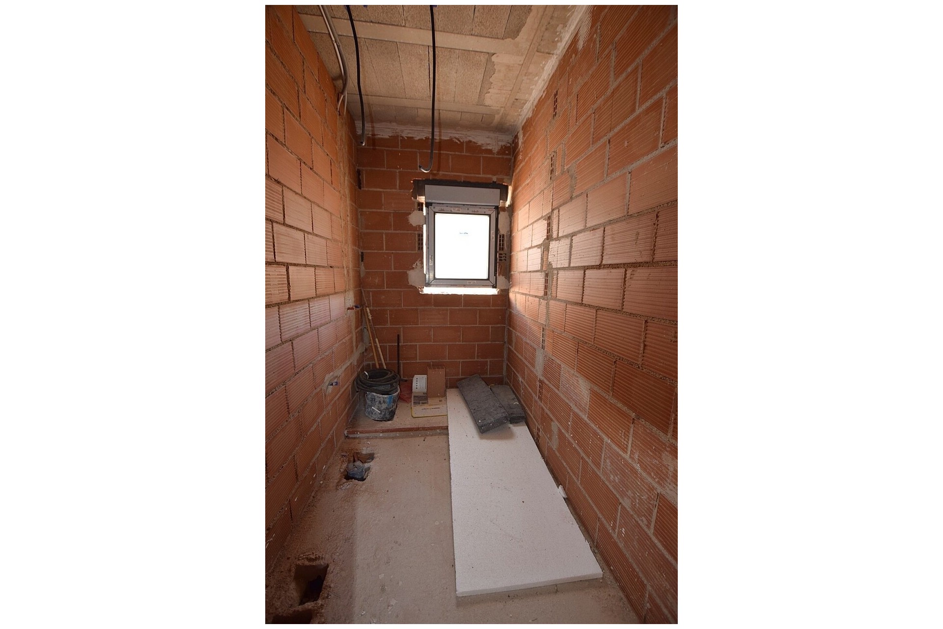 Resale - Country house - Pinoso