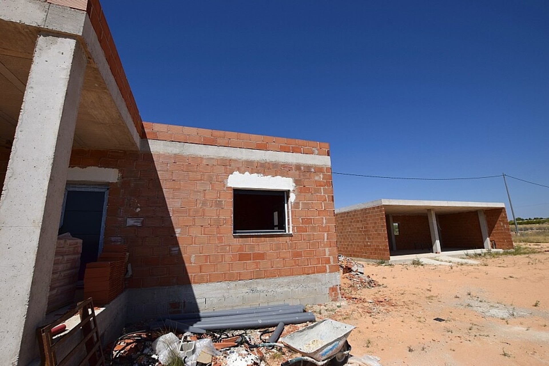 Resale - Country house - Pinoso