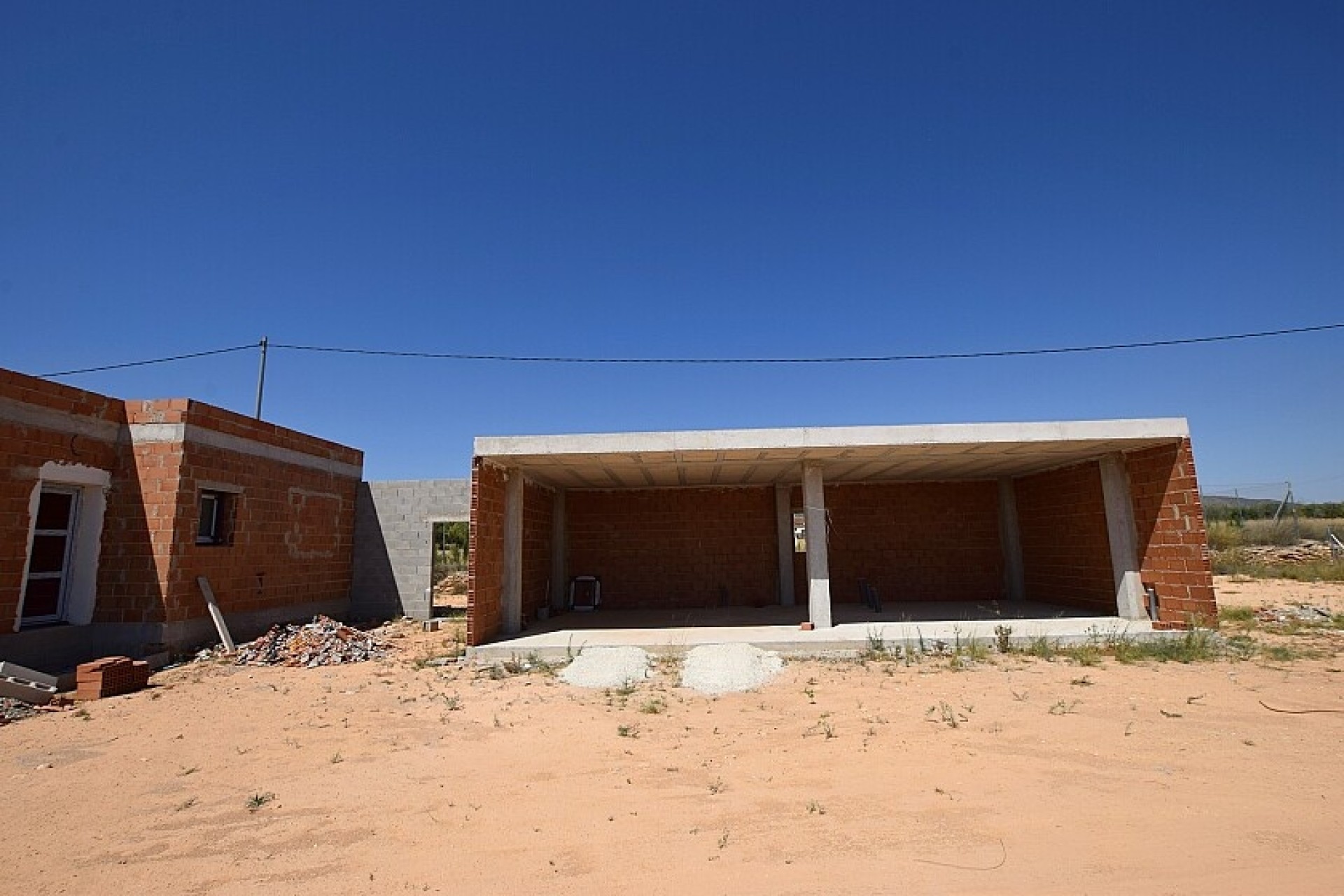 Resale - Country house - Pinoso
