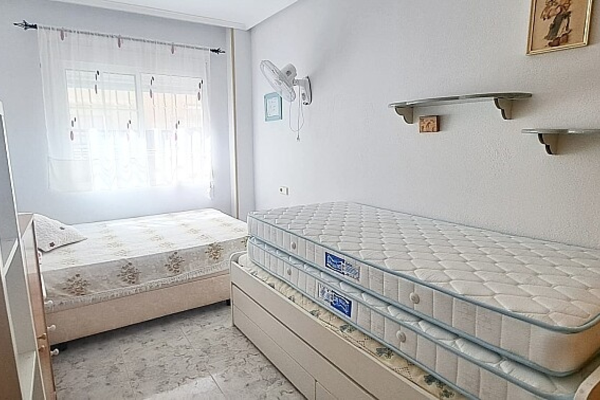 Resale - Ground floor apartment - Torrevieja - La Mata