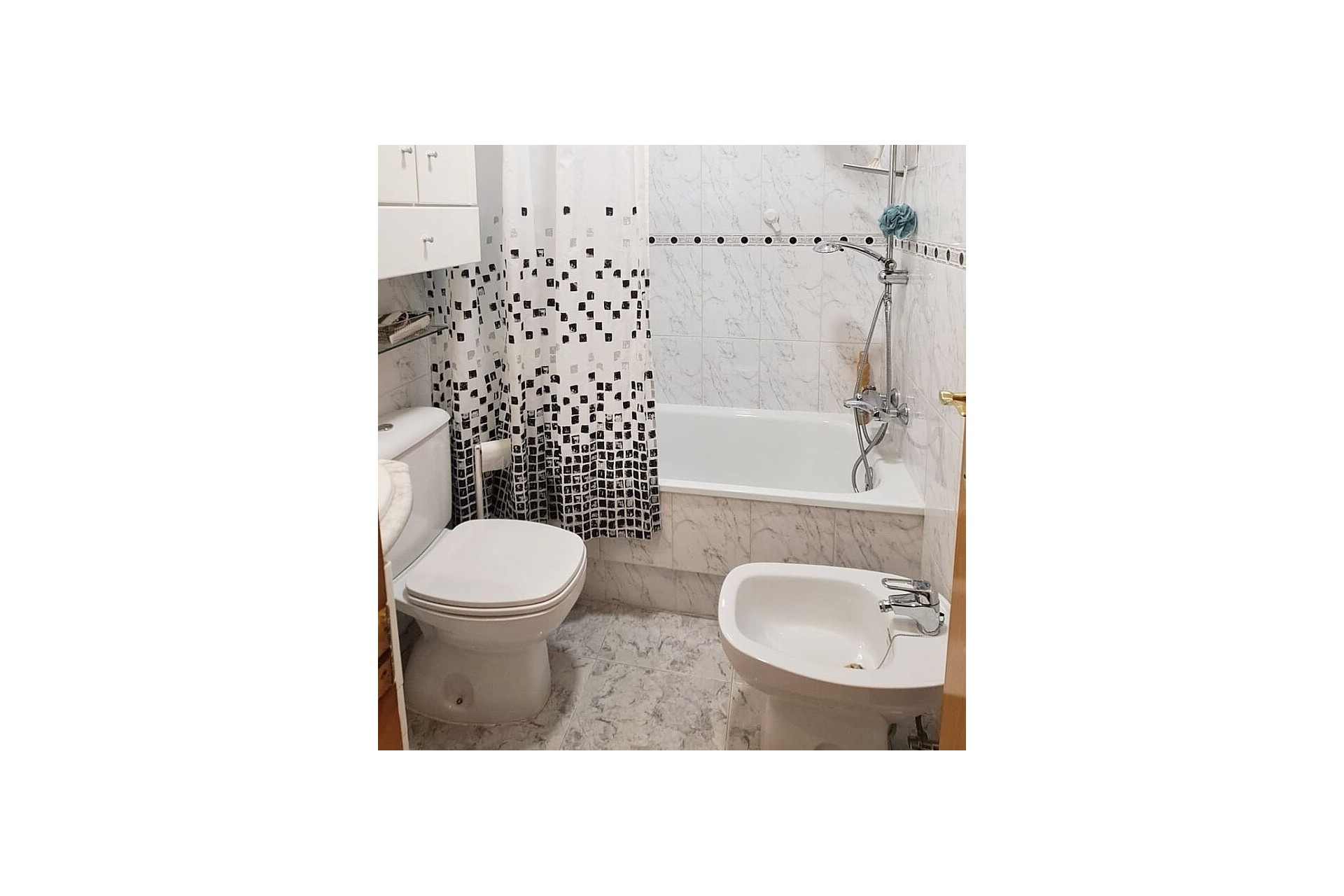 Resale - Ground floor apartment - Torrevieja - La Mata