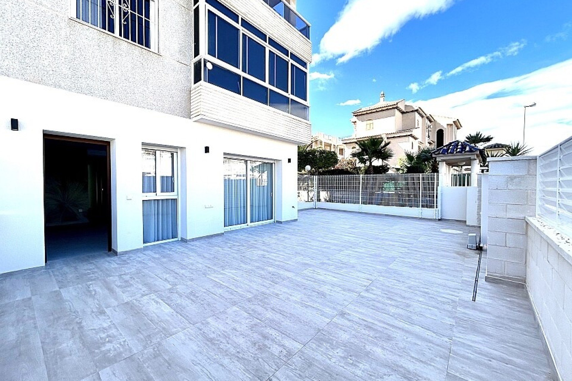 Resale - Ground floor apartment - Torrevieja - Torrelamata