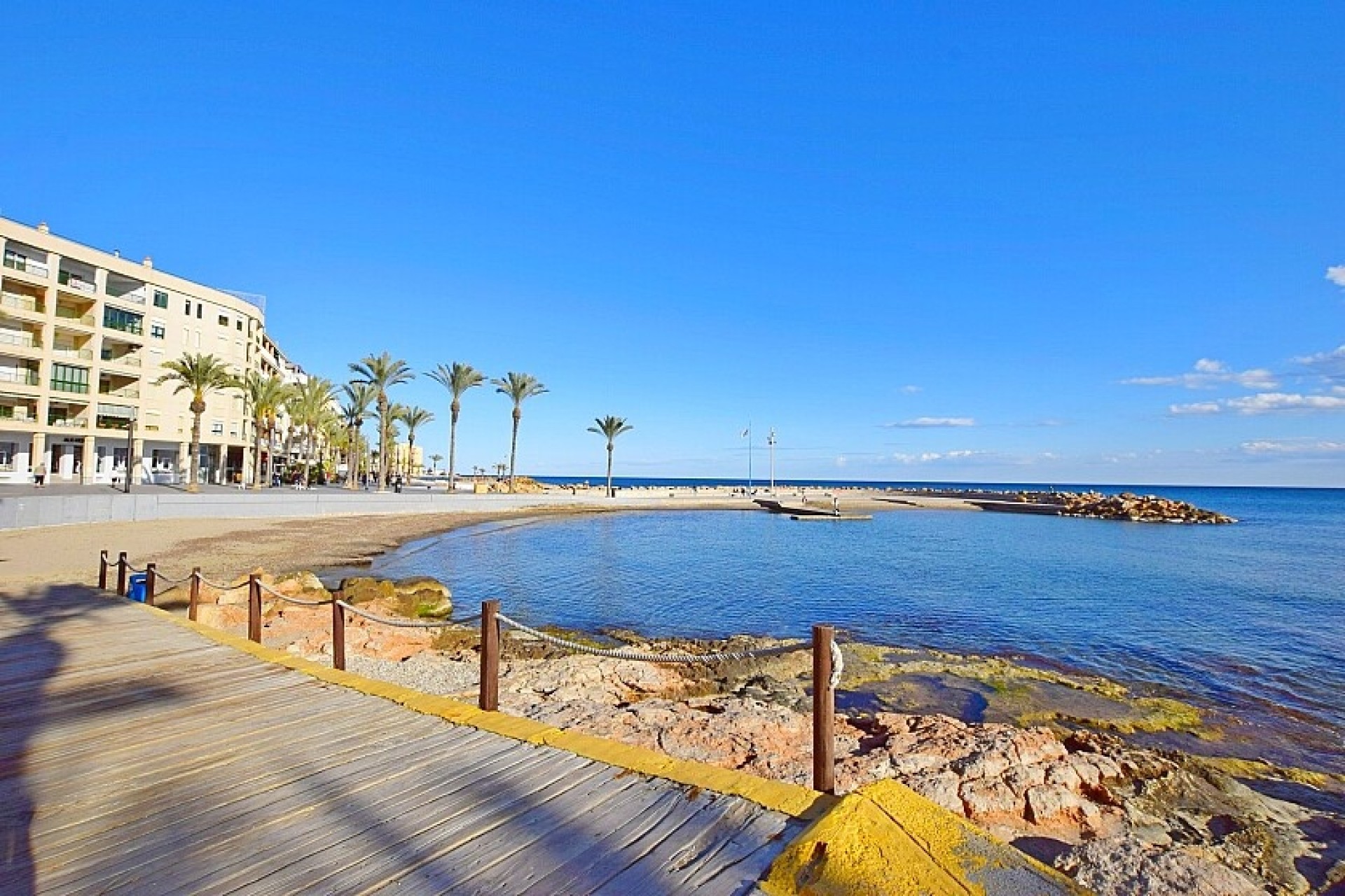 Resale - Land - Torrevieja - Paseo de Torrevieja