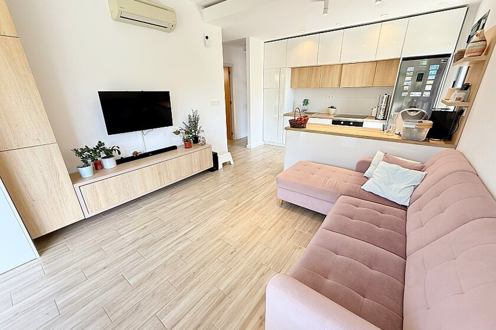 Resale - Luxury villa - Orihuela Costa - La Zenia