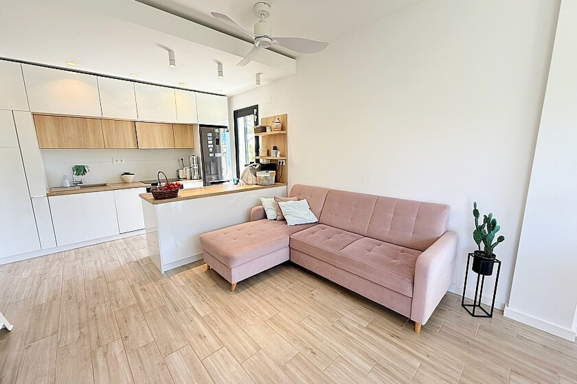 Resale - Luxury villa - Orihuela Costa - La Zenia