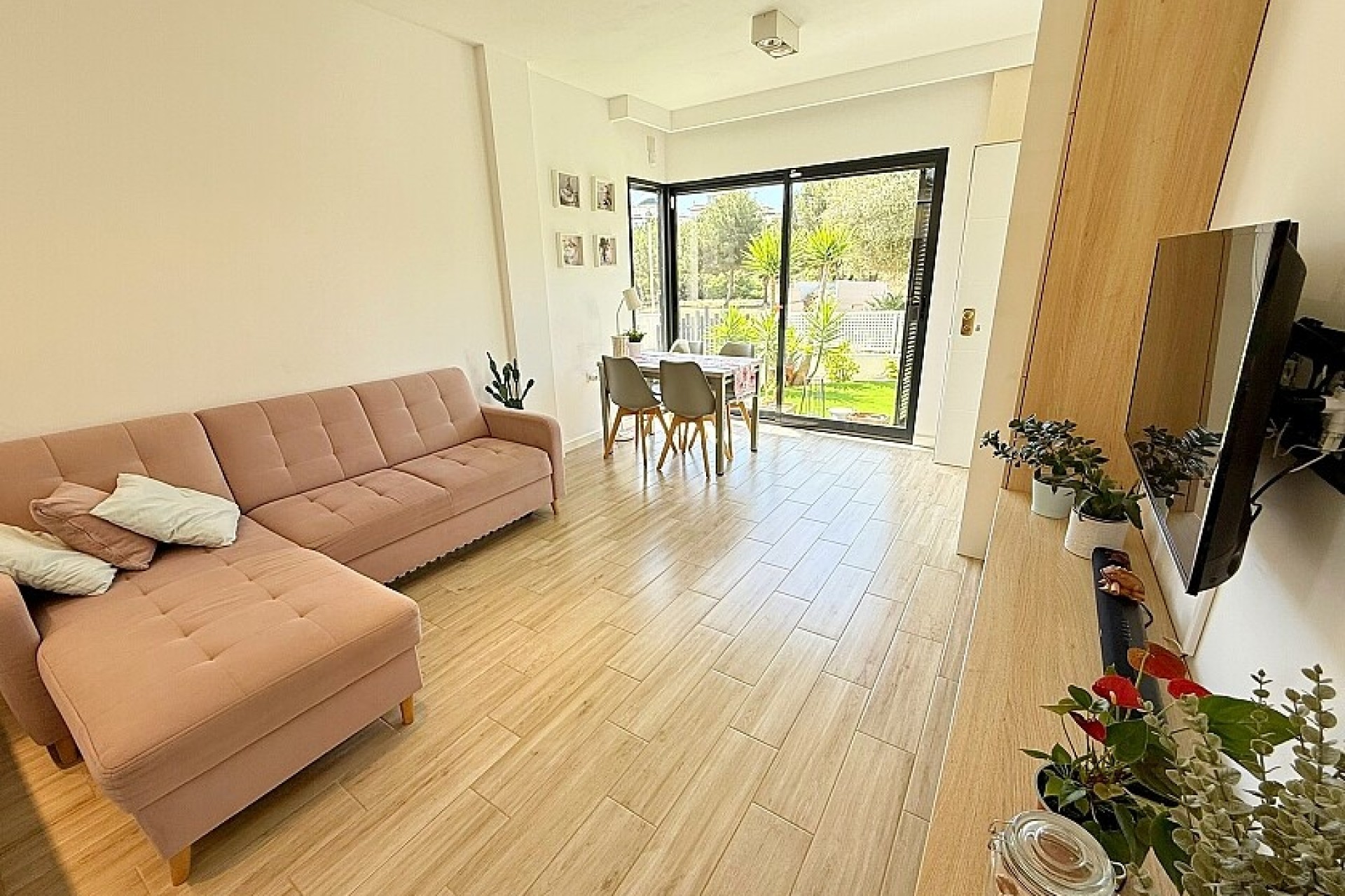 Resale - Luxury villa - Orihuela Costa - La Zenia
