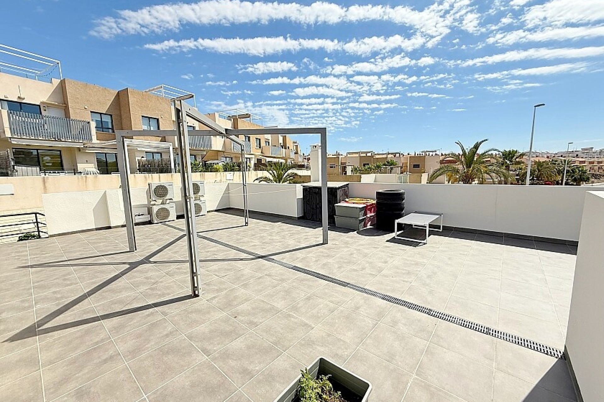 Resale - Luxury villa - Orihuela Costa - La Zenia