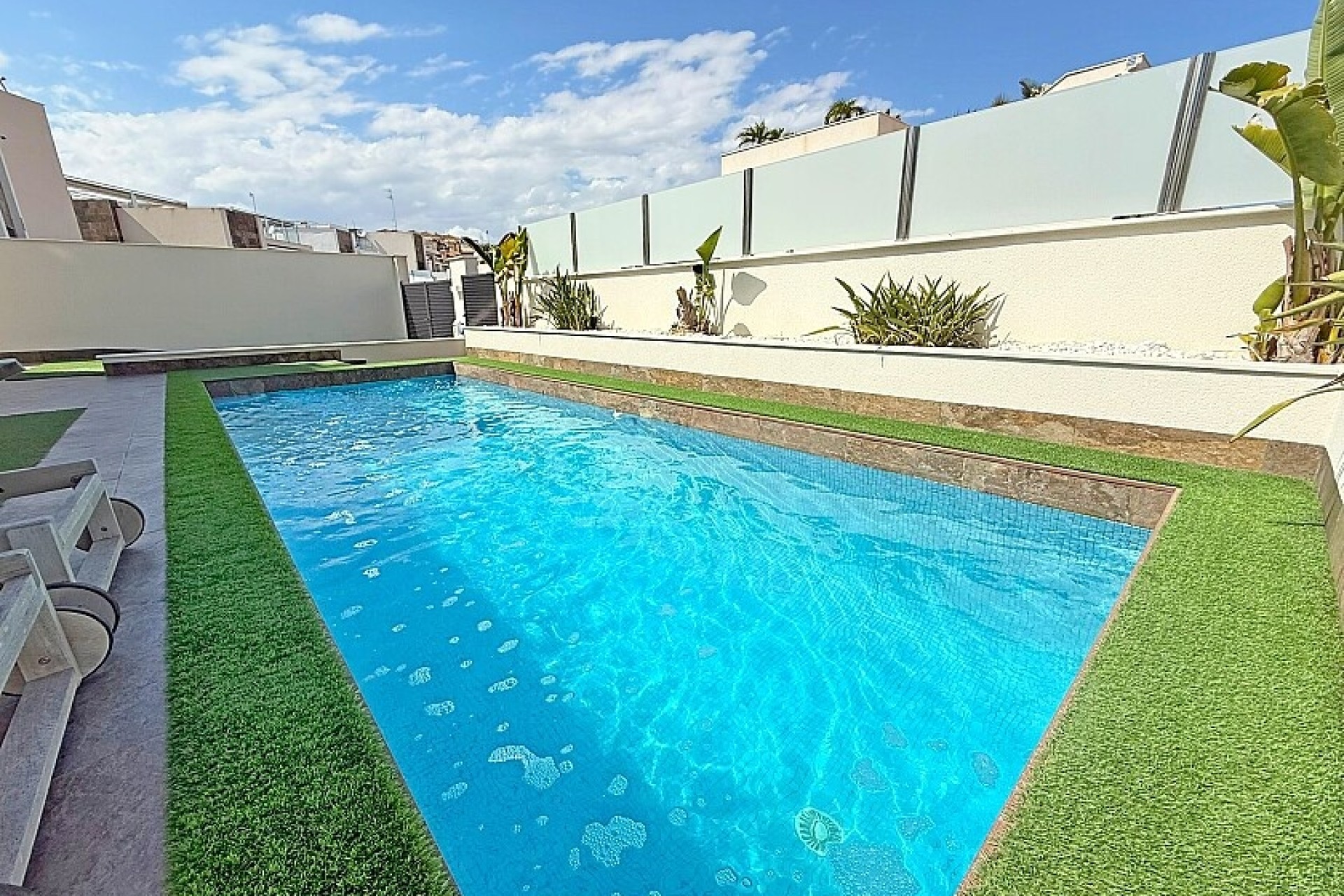 Resale - Luxury villa - Orihuela Costa - Villamartín