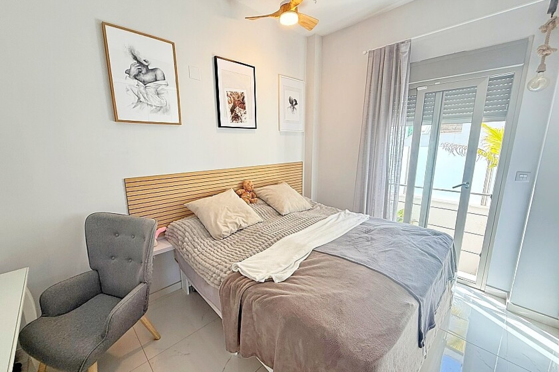 Resale - Luxury villa - Orihuela Costa - Villamartín