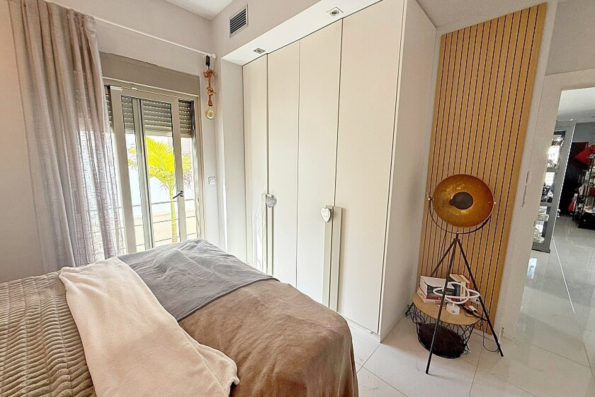 Resale - Luxury villa - Orihuela Costa - Villamartín