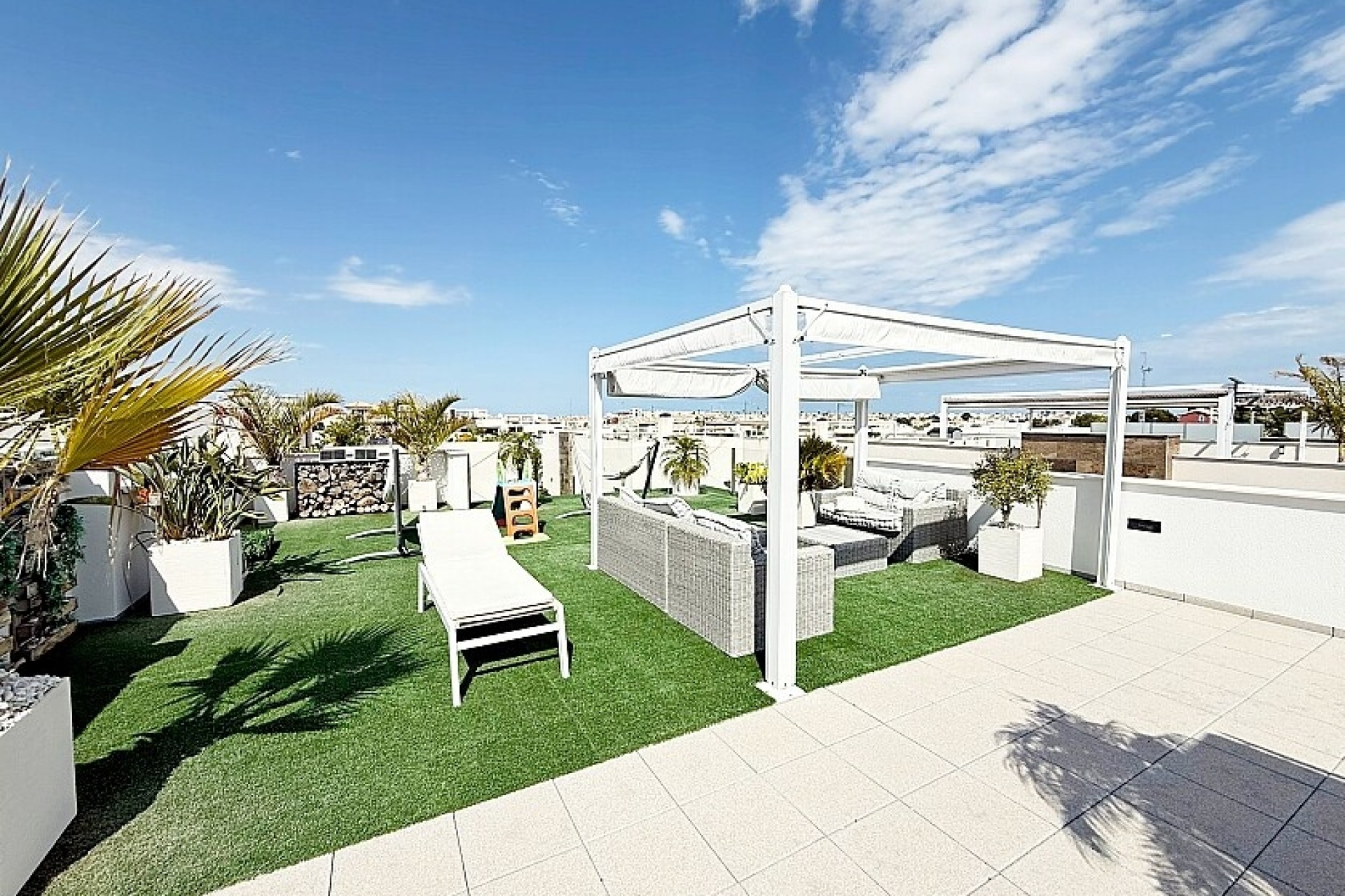 Resale - Luxury villa - Orihuela Costa - Villamartín