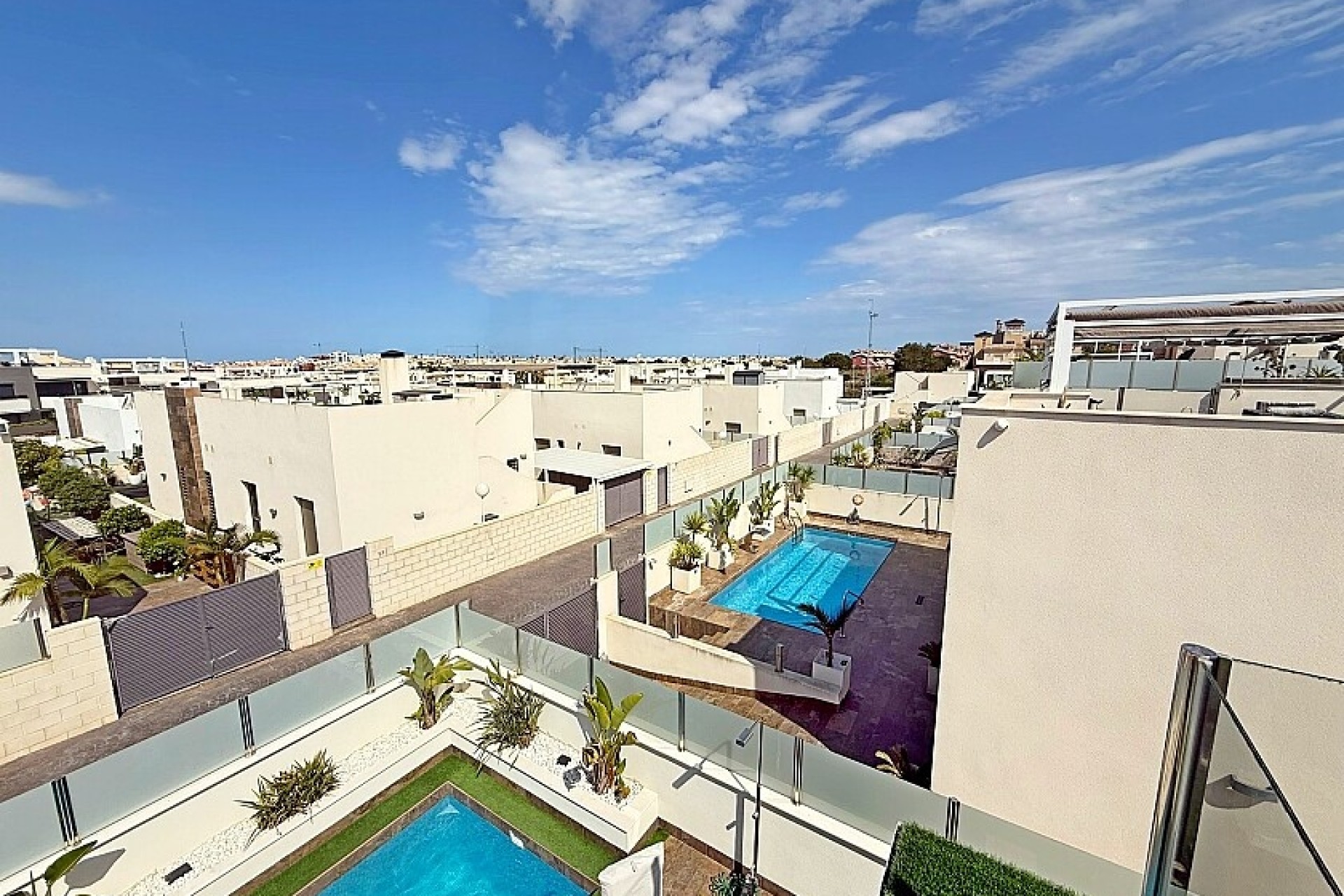Resale - Luxury villa - Orihuela Costa - Villamartín