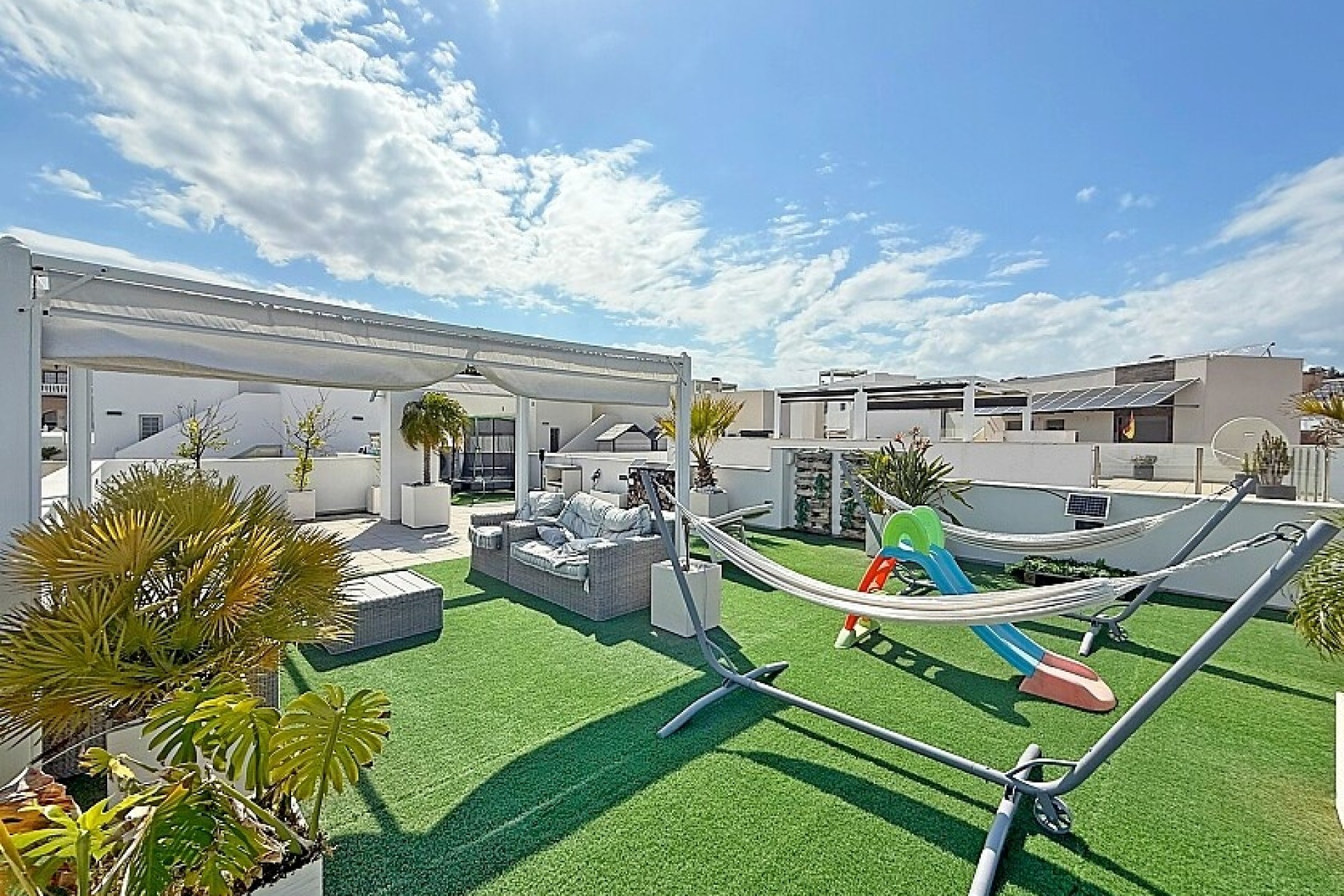 Resale - Luxury villa - Orihuela Costa - Villamartín