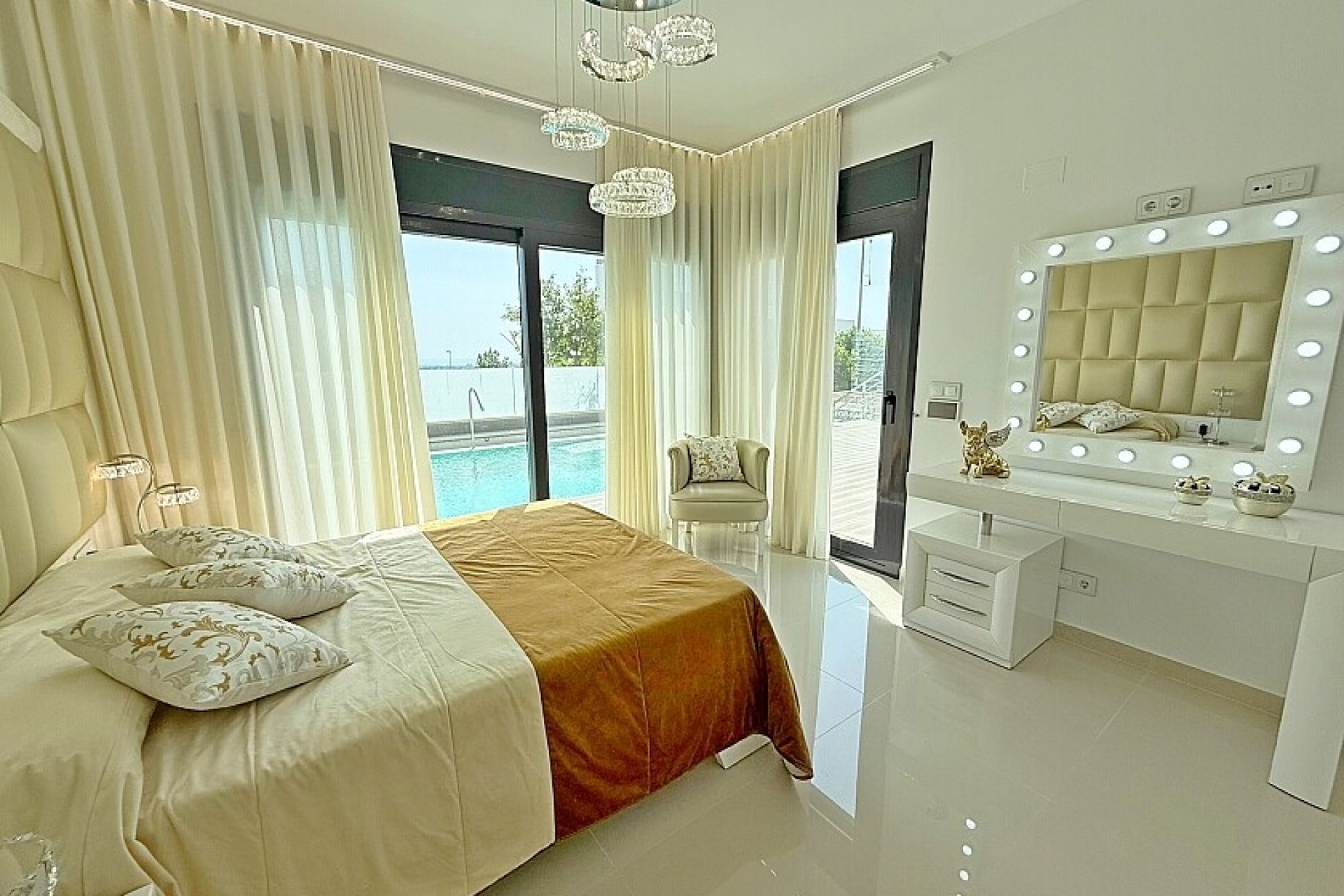 Resale - Luxury villa - San Miguel de Salinas - Mirador de San Miguel
