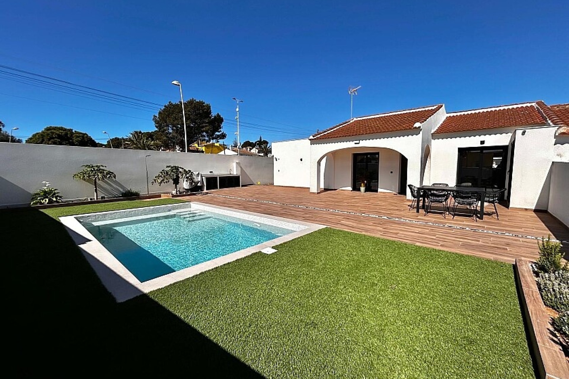 Resale - Luxury villa - Torrevieja - Los Balcones