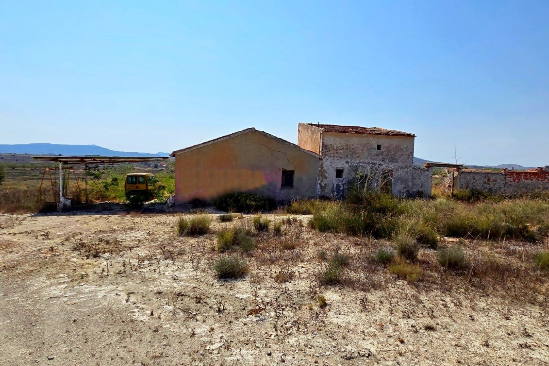 Resale - Plot / Land - San Miguel de Salinas
