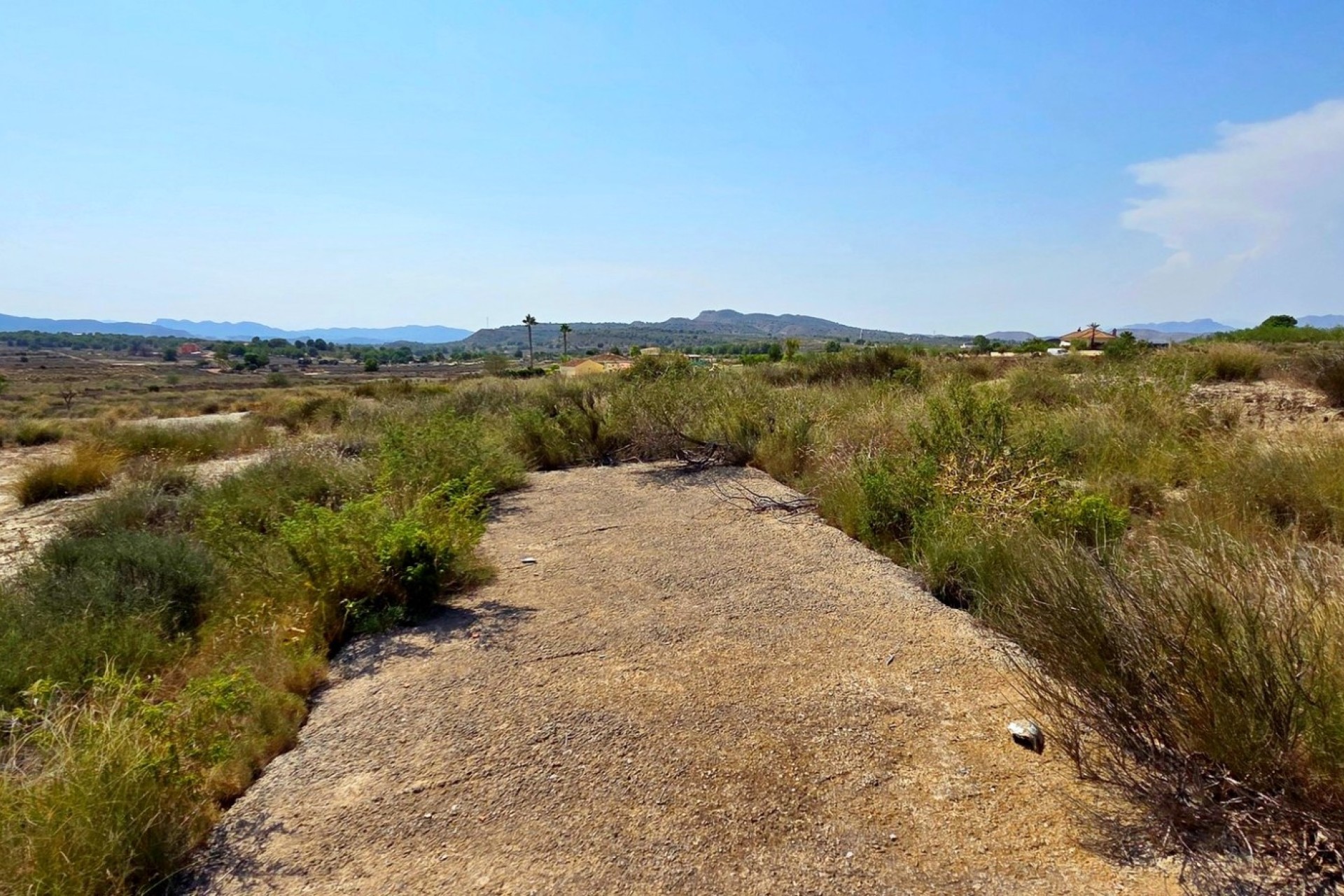 Resale - Plot / Land - San Miguel de Salinas
