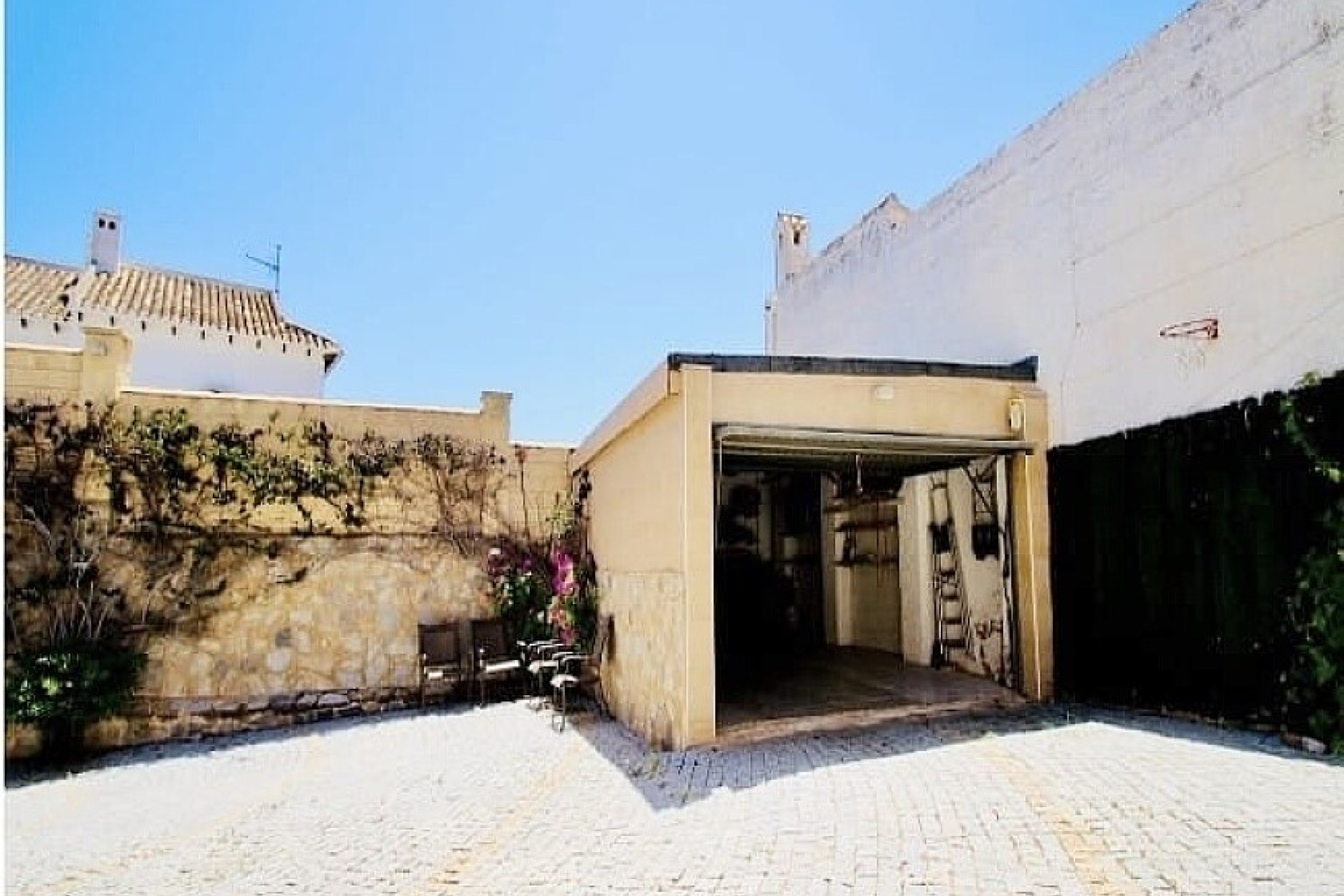Resale - Semidetached villa - Orihuela Costa - La Zenia