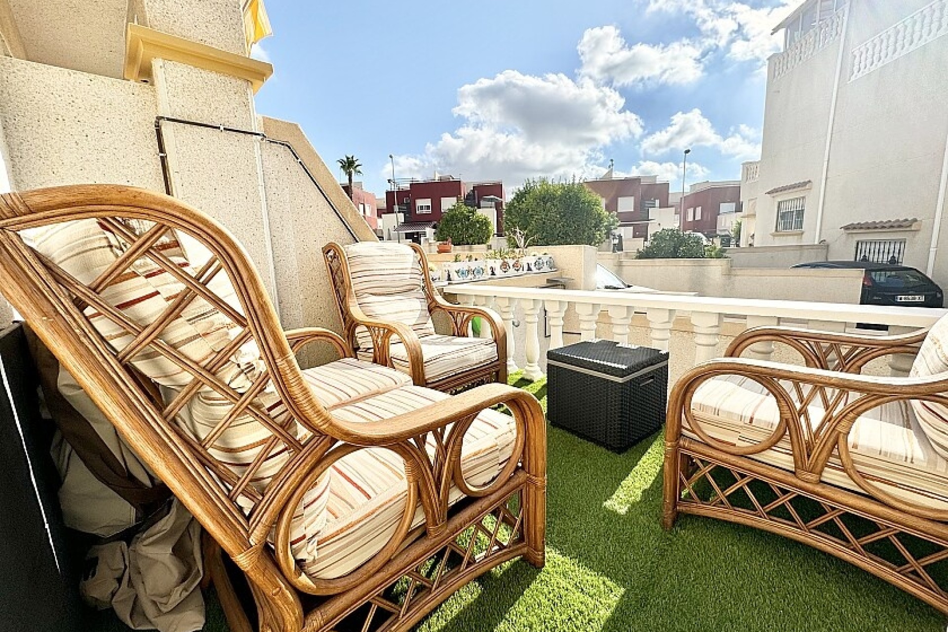Resale - Semidetached villa - Orihuela Costa - Las Filipinas