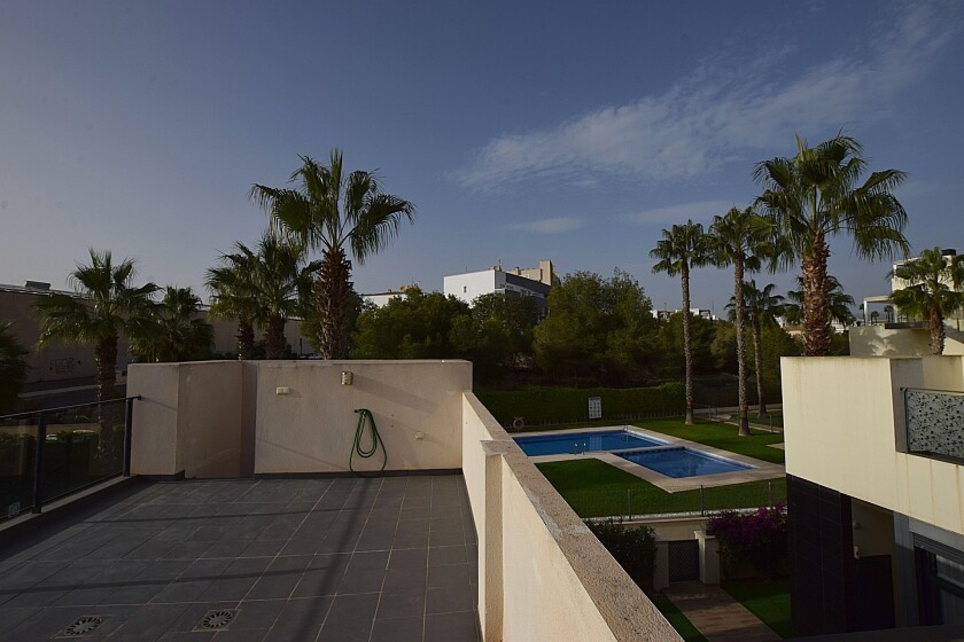 Resale - Semidetached villa - Orihuela Costa - Villamartín