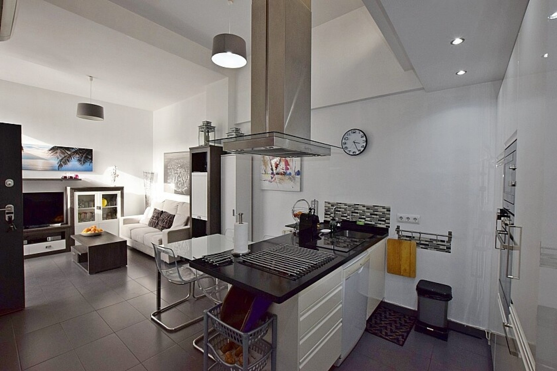 Resale - Semidetached villa - Orihuela Costa - Villamartín
